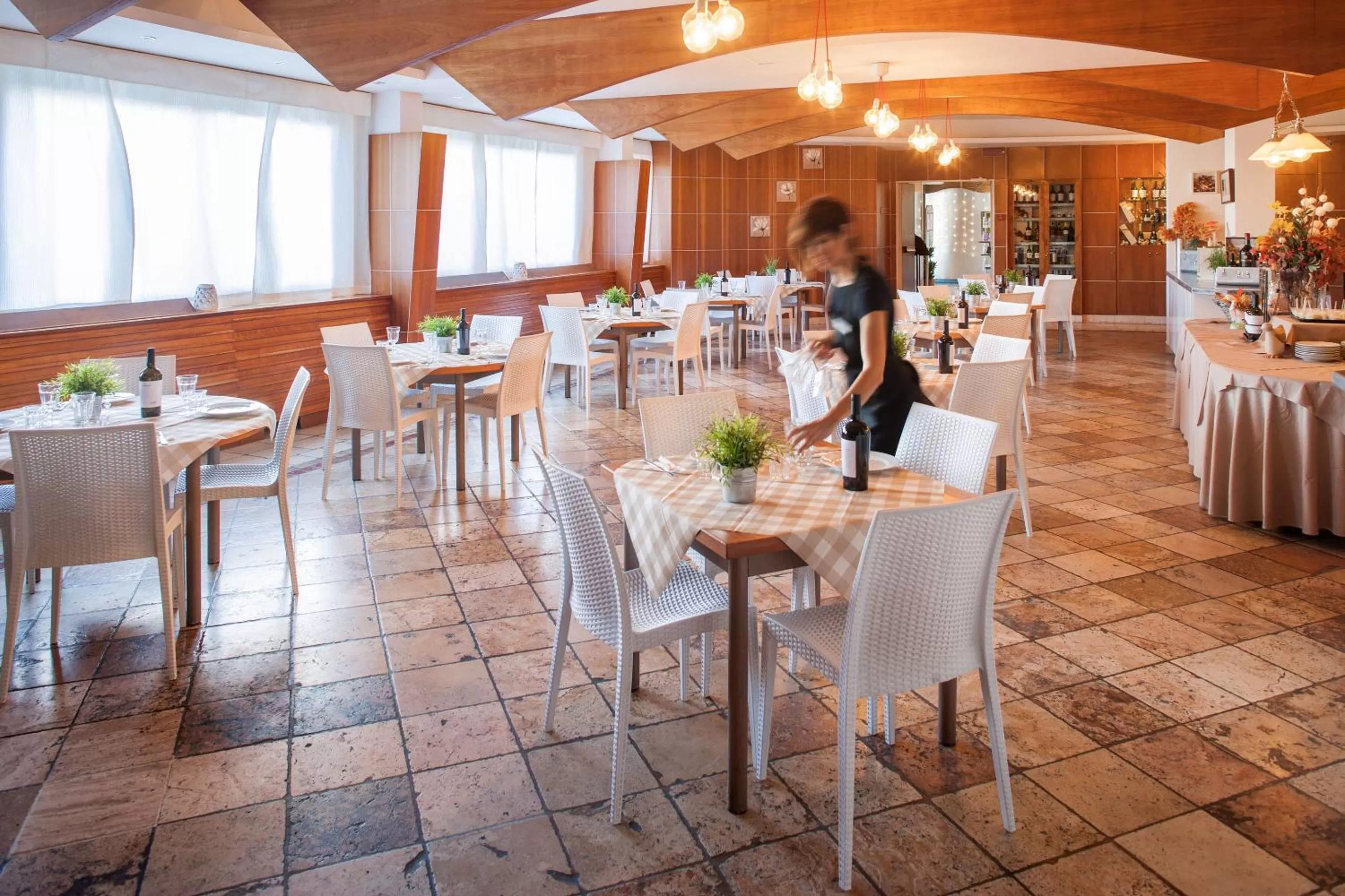 Restaurant/places to eat in Ostia Antica Park Hotel & Spa