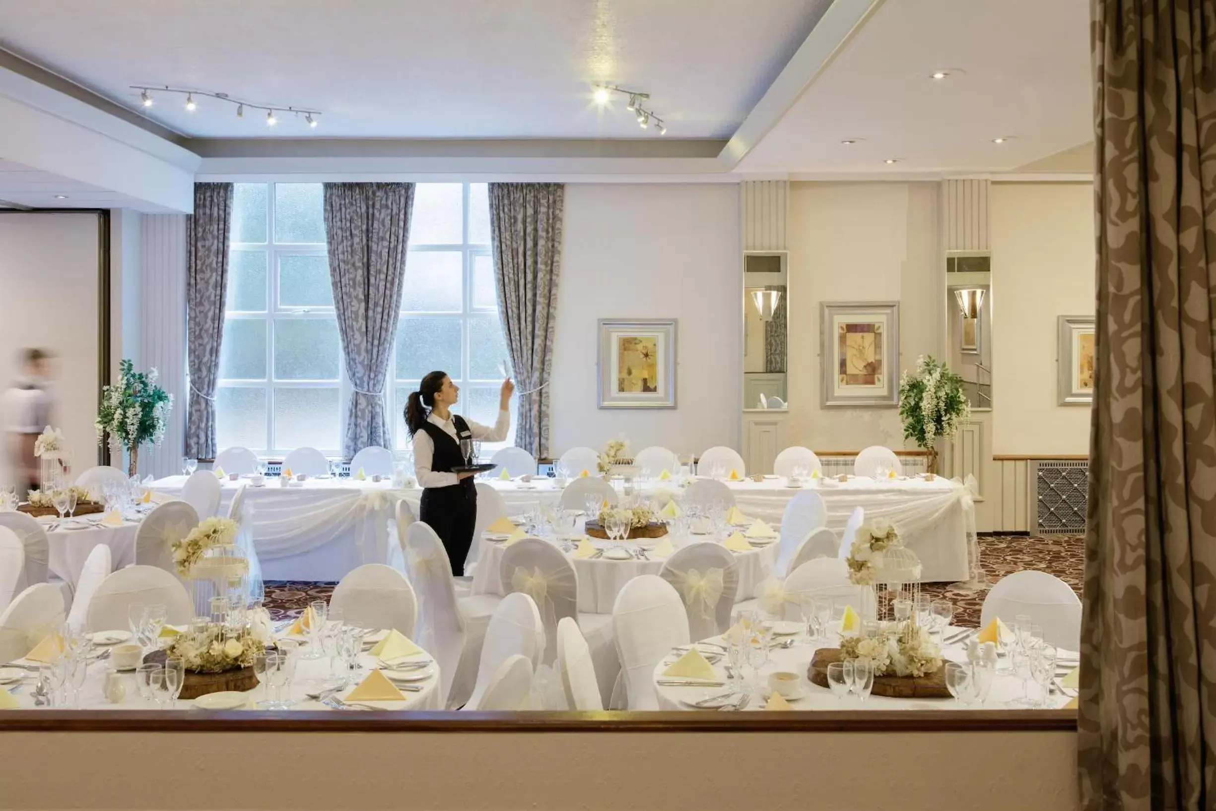 Banquet/Function facilities, Banquet Facilities in Alma Lodge Hotel