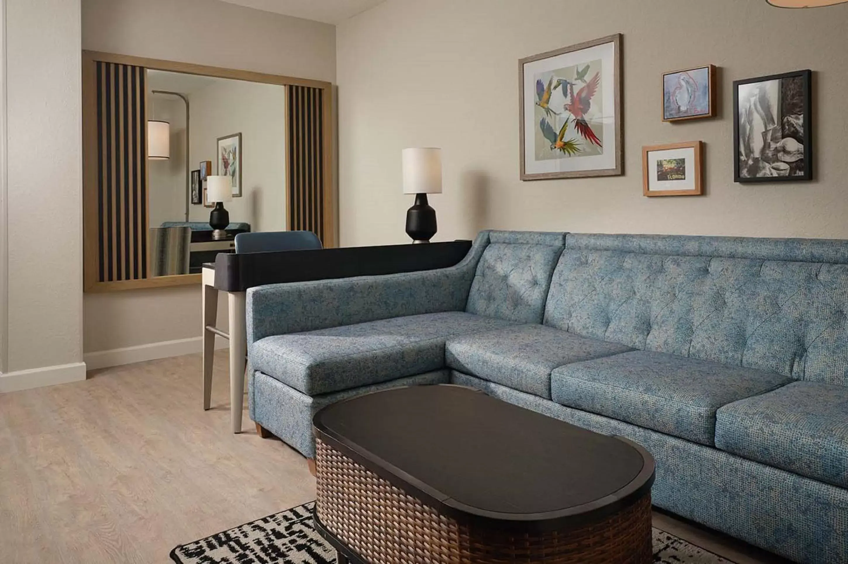 Living room, Seating Area in Caribe Royale Orlando