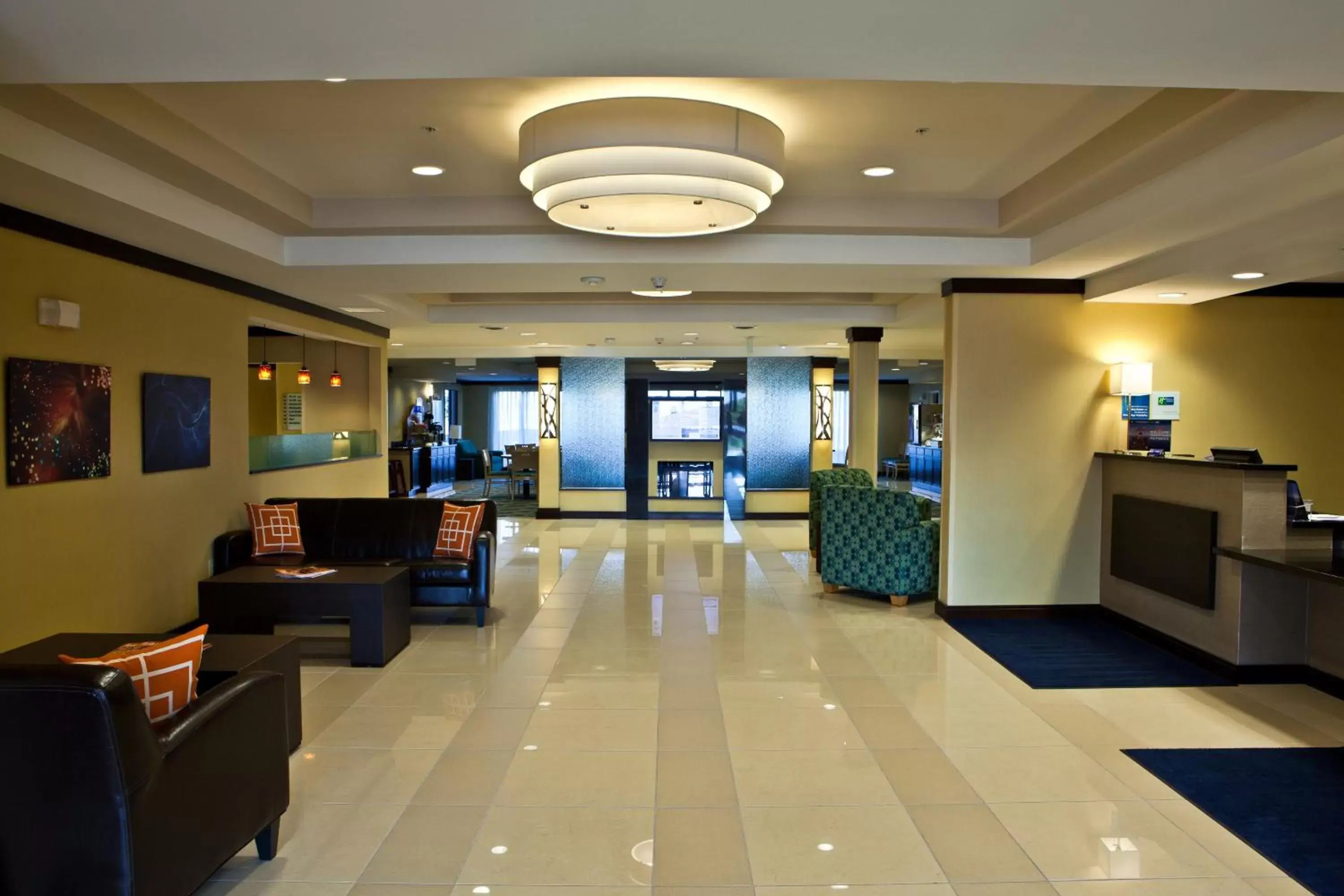 Property building, Lobby/Reception in Holiday Inn Express Hotel & Suites Lansing-Dimondale, an IHG Hotel