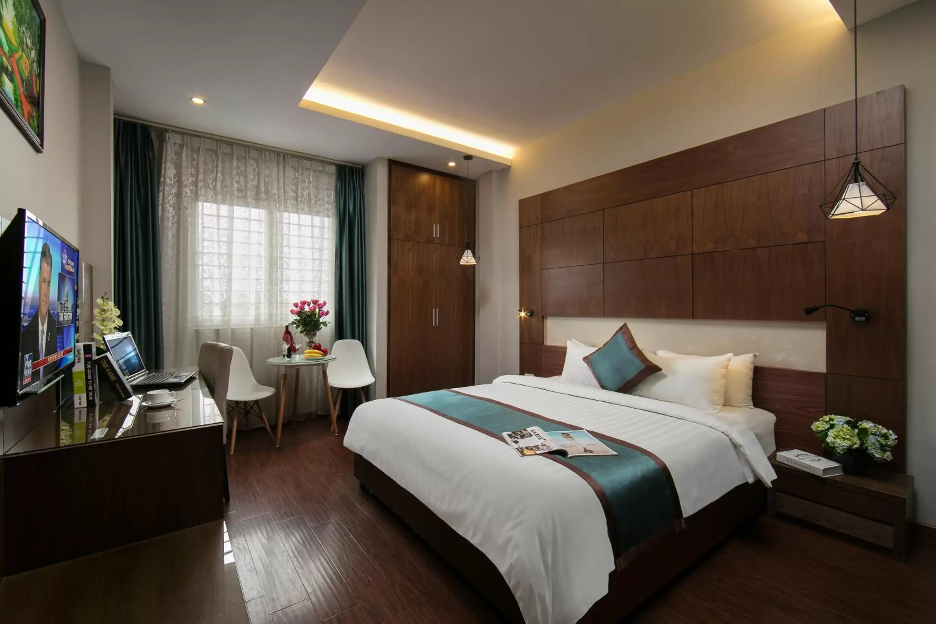 Photo of the whole room, Bed in Bonne Nuit Hotel & Spa Hanoi