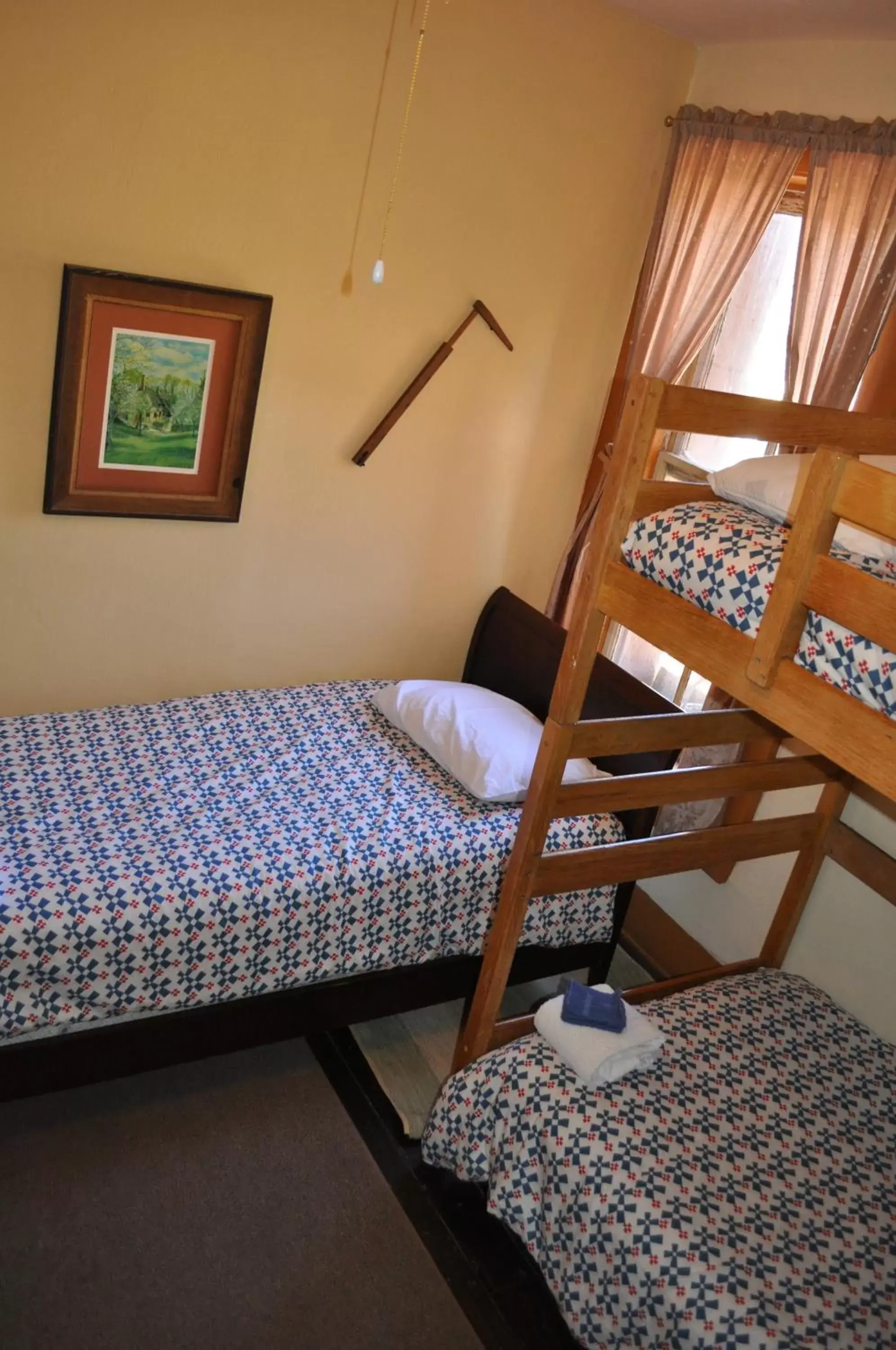 Bunk Bed in Grand Canyon Hotel