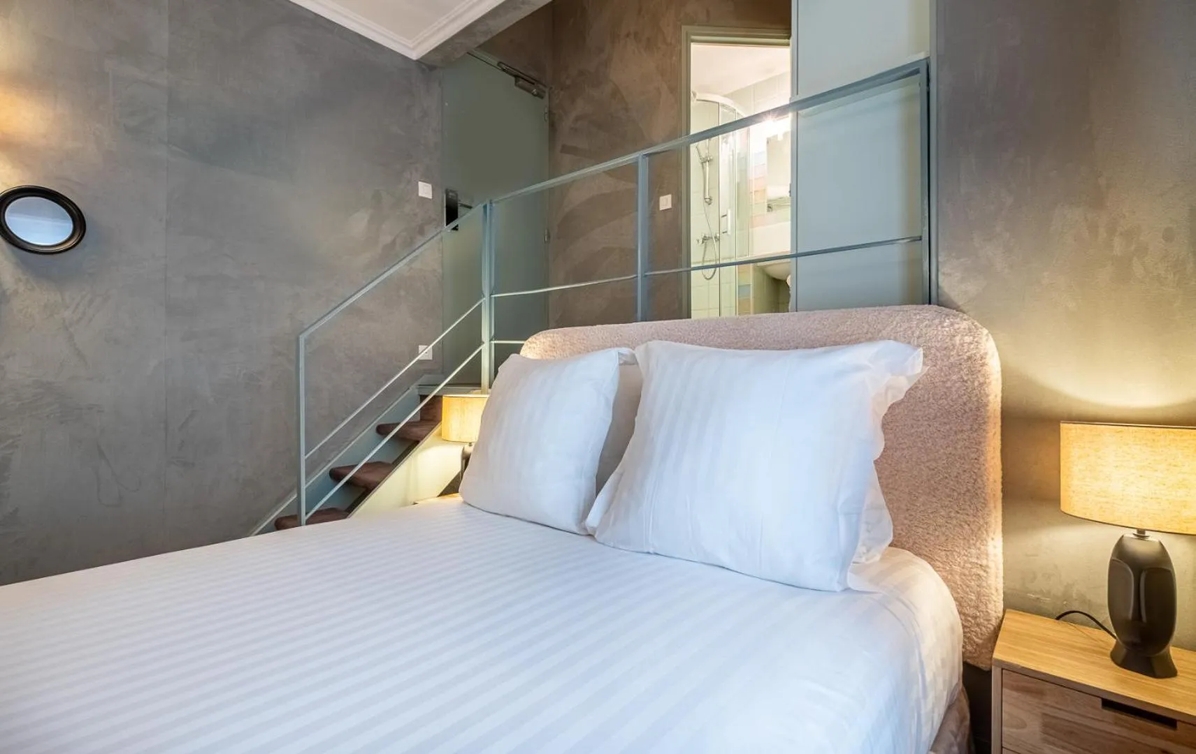 Bedroom, Bed in Makom Pereire