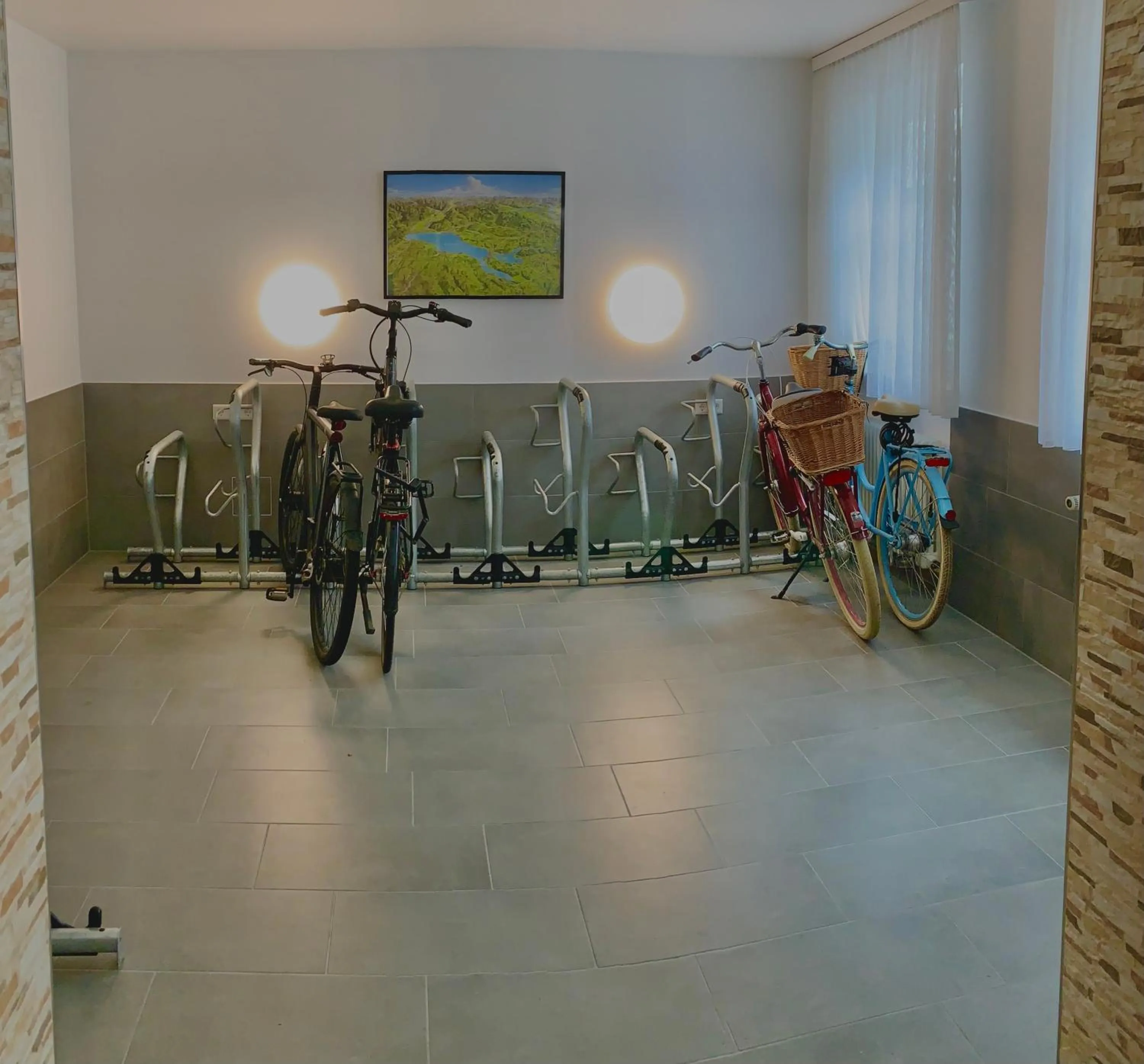 Cycling in Hotel Garni Brugger