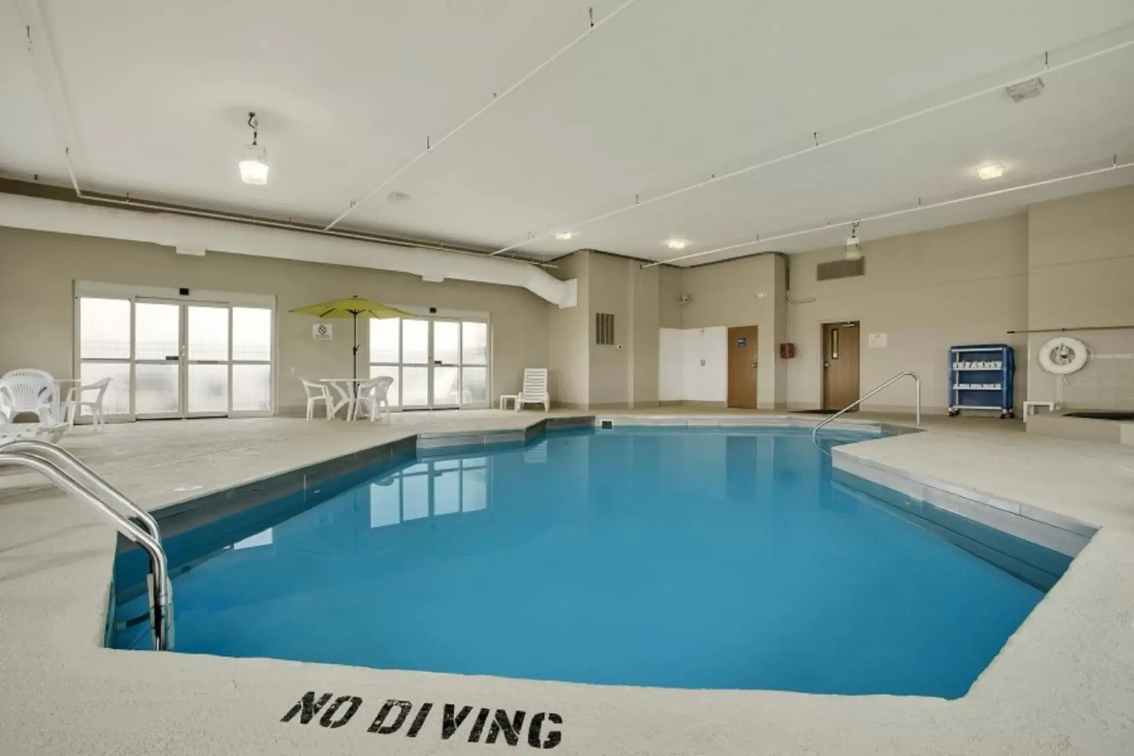Swimming Pool in Baymont by Wyndham Evansville North/Haubstadt