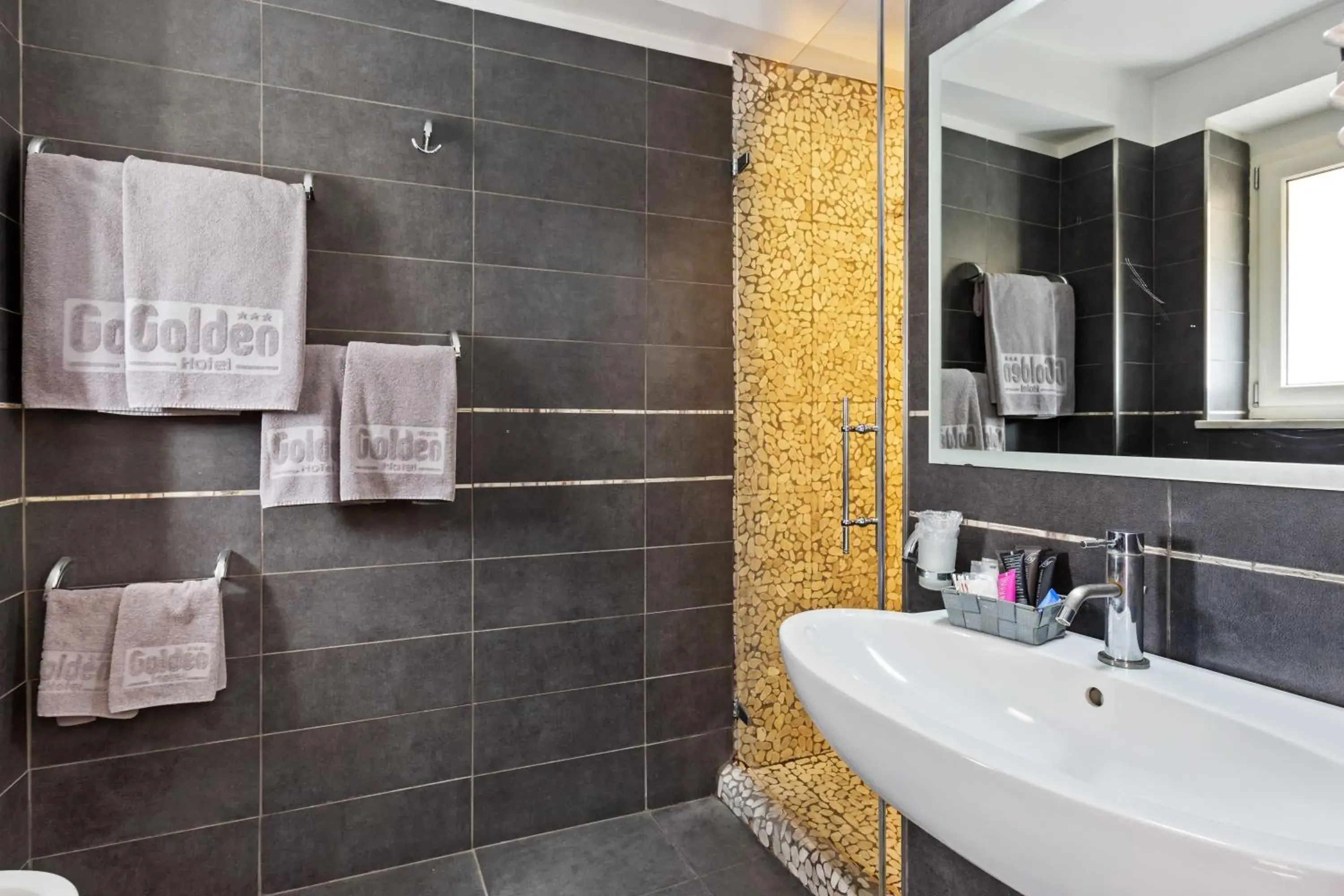 Bathroom in Golden Hotel