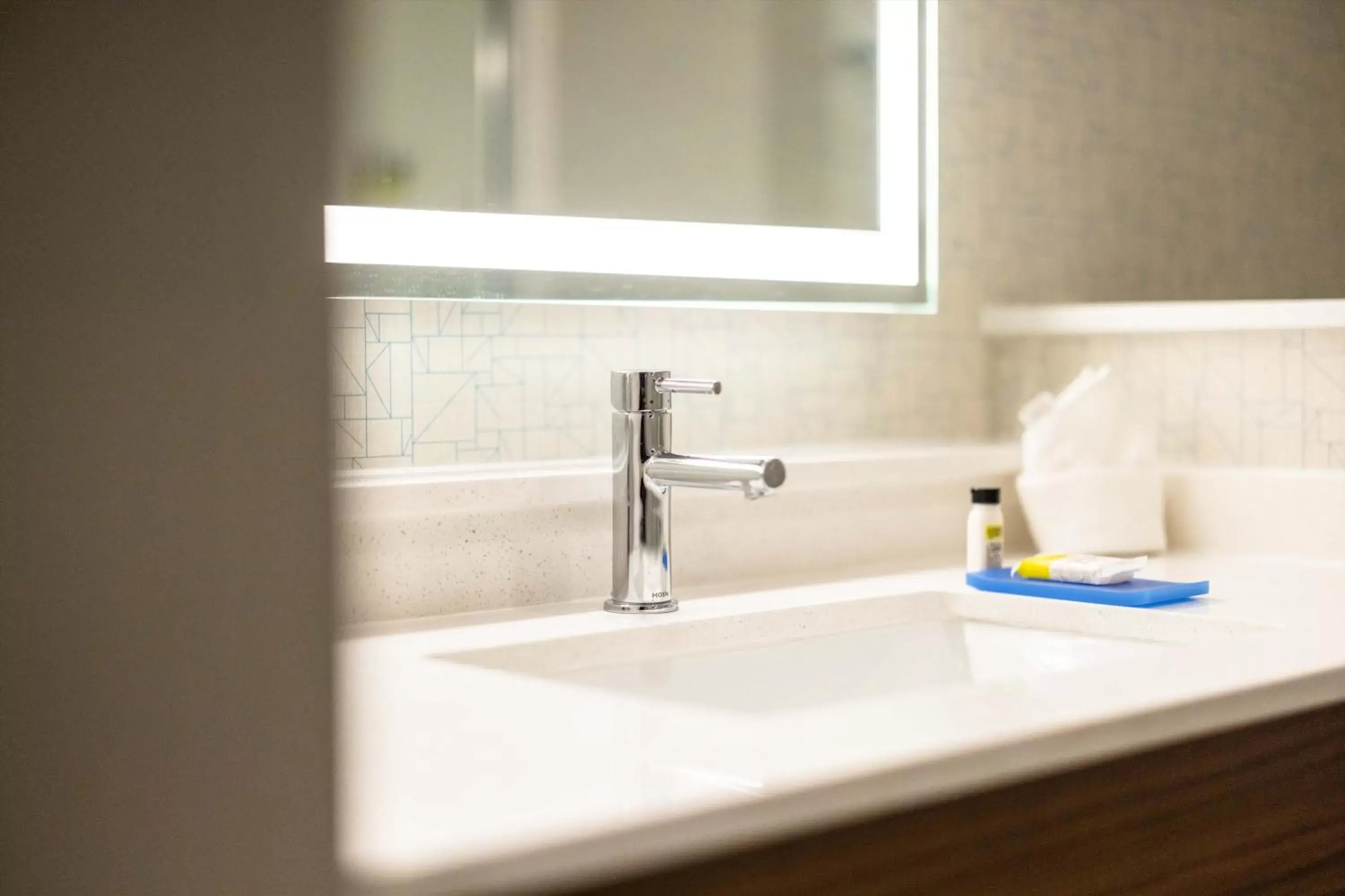 Photo of the whole room, Bathroom in Holiday Inn Express & Suites - San Jose Silicon Valley, an IHG Hotel