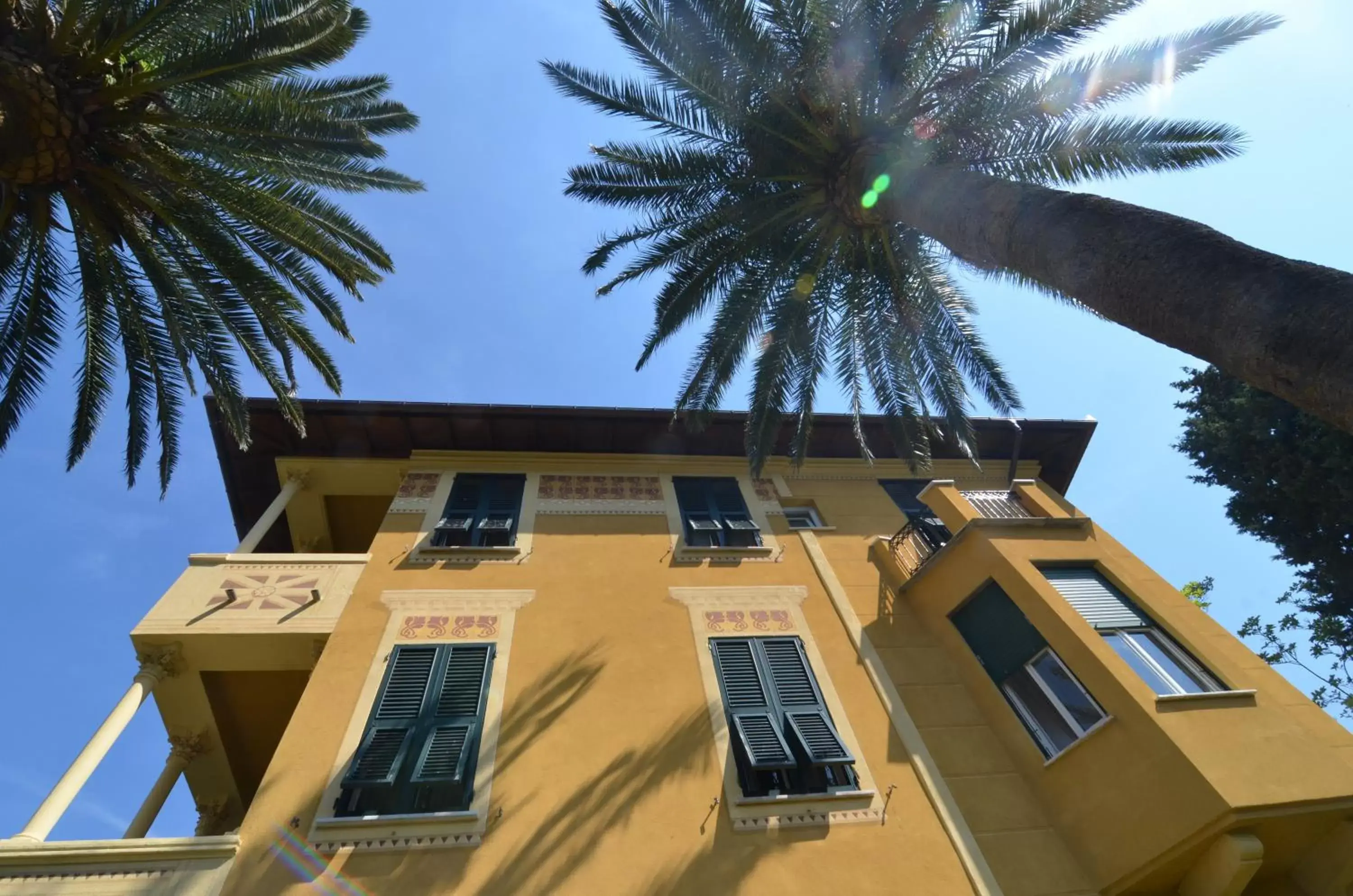 Facade/entrance, Property Building in Villa Margherita