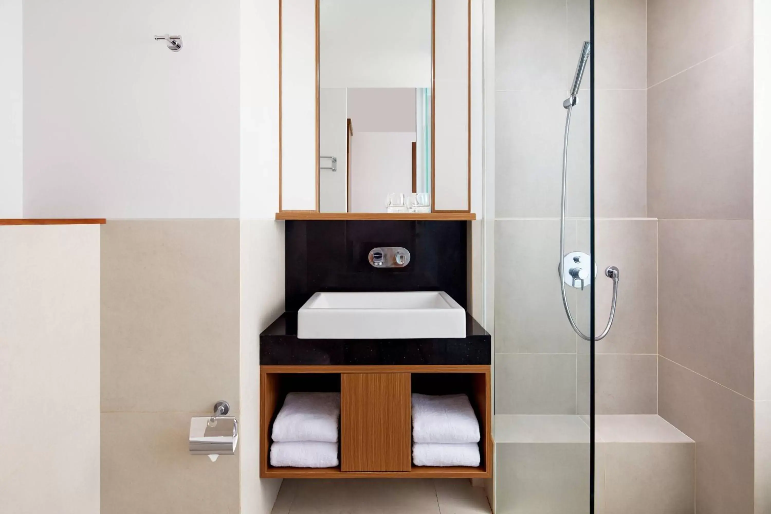 Bathroom in Fairfield by Marriott Bali Kuta Sunset Road