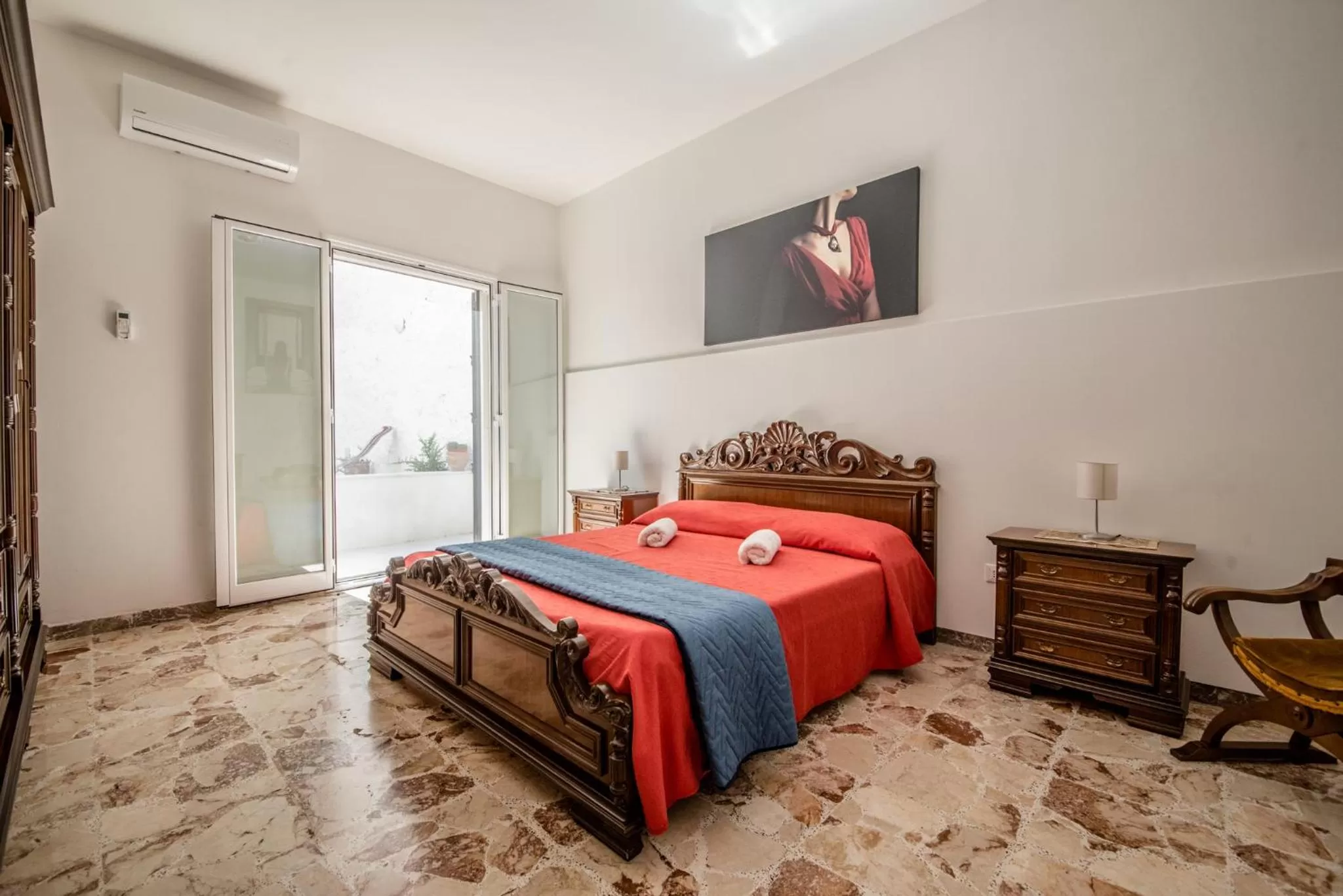 Bed in Carlentini house B&B