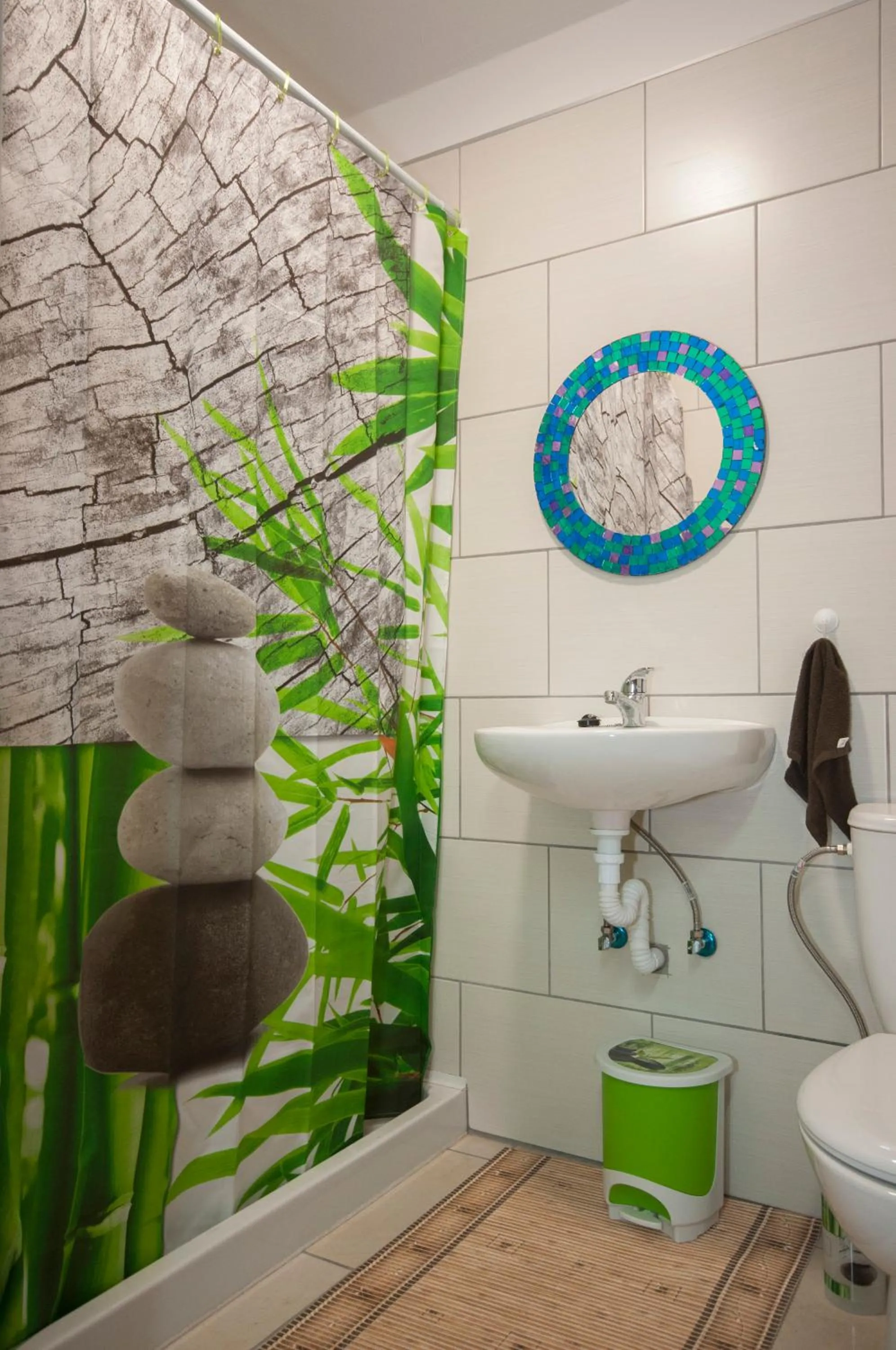 Shower in Hostel Los Duendes del Sur