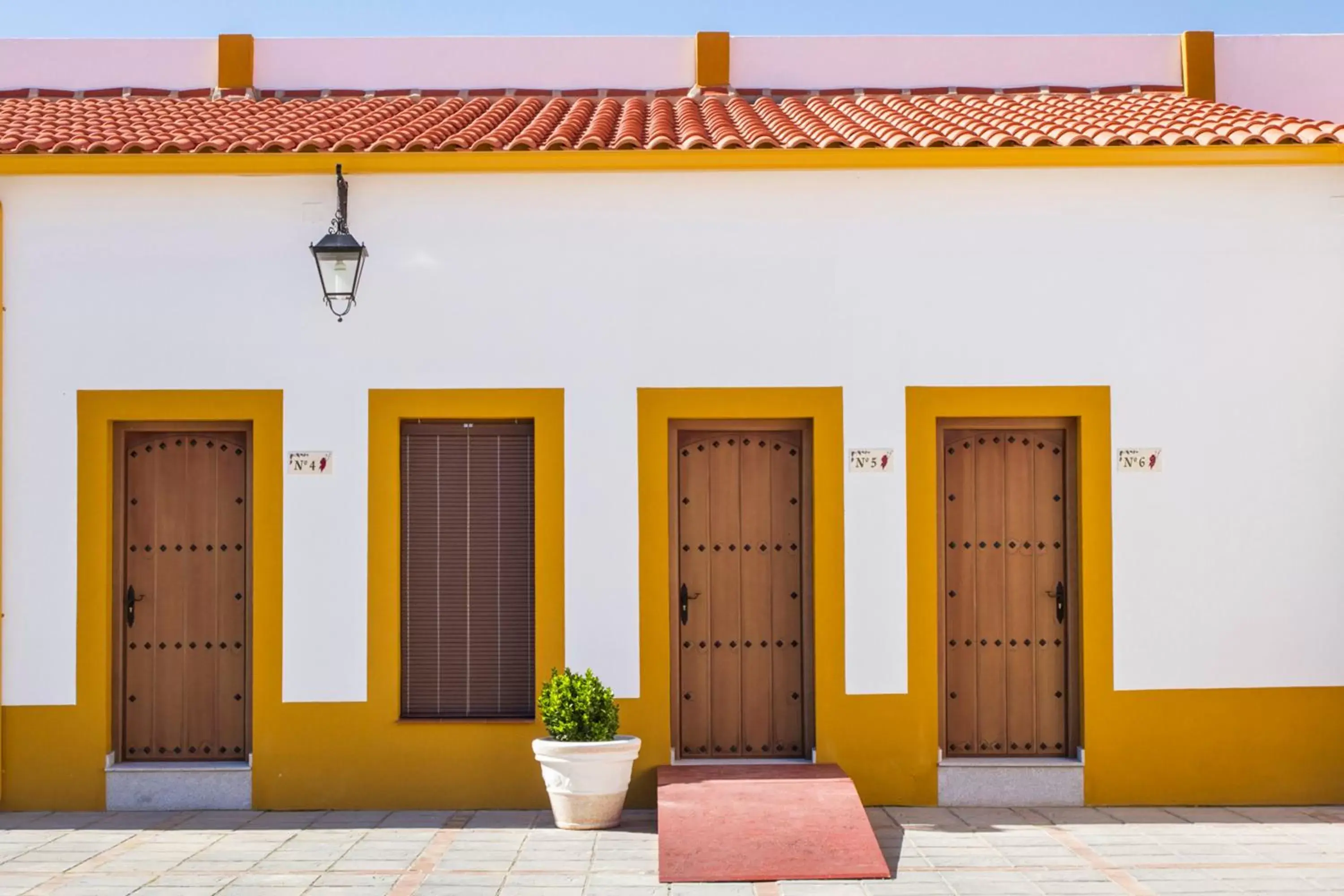 Facade/entrance in Hotel Bodega el Moral