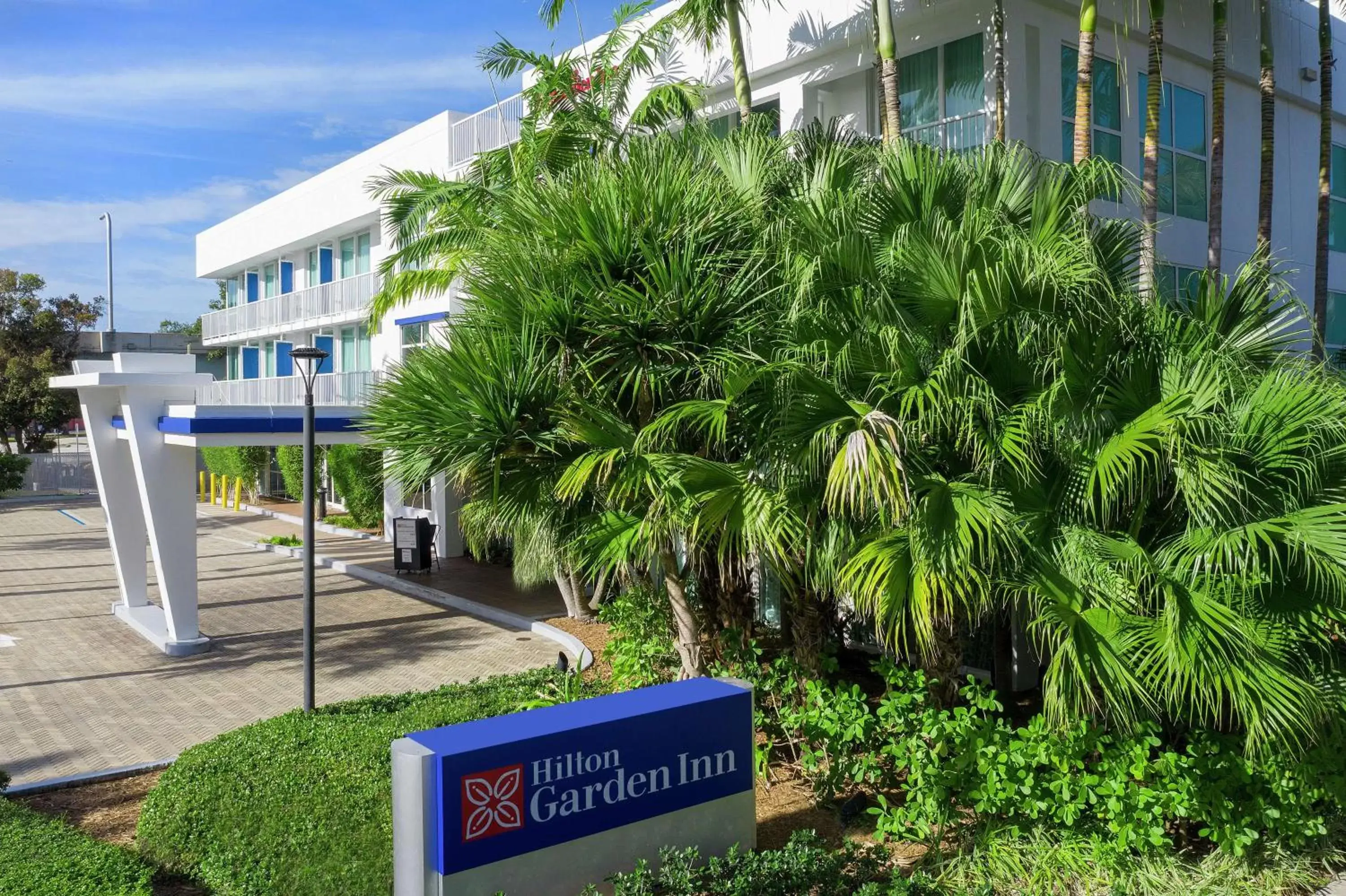 Property Building in Hilton Garden Inn Miami Brickell South