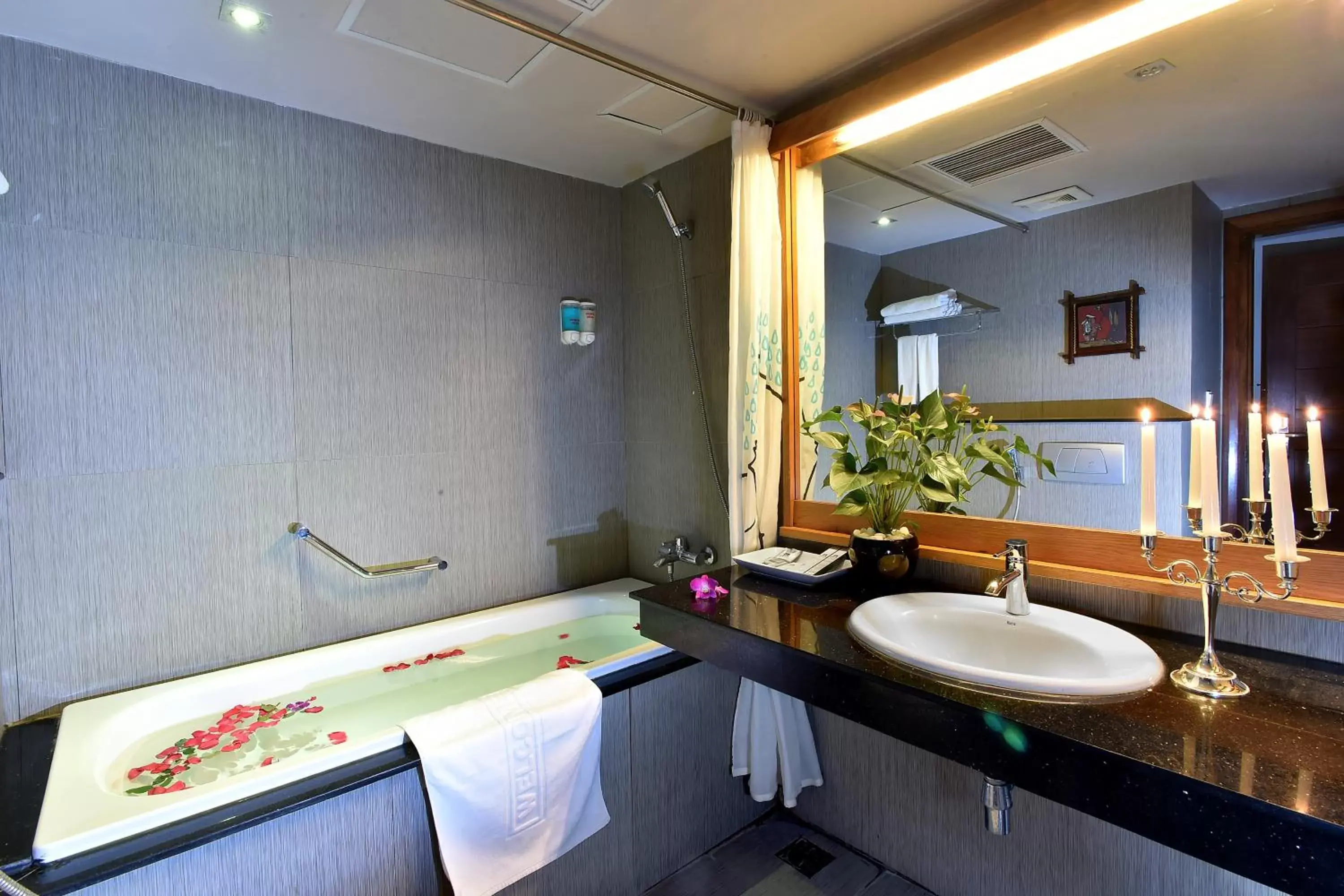 Toilet, Bathroom in Hanoi Eternity Hotel