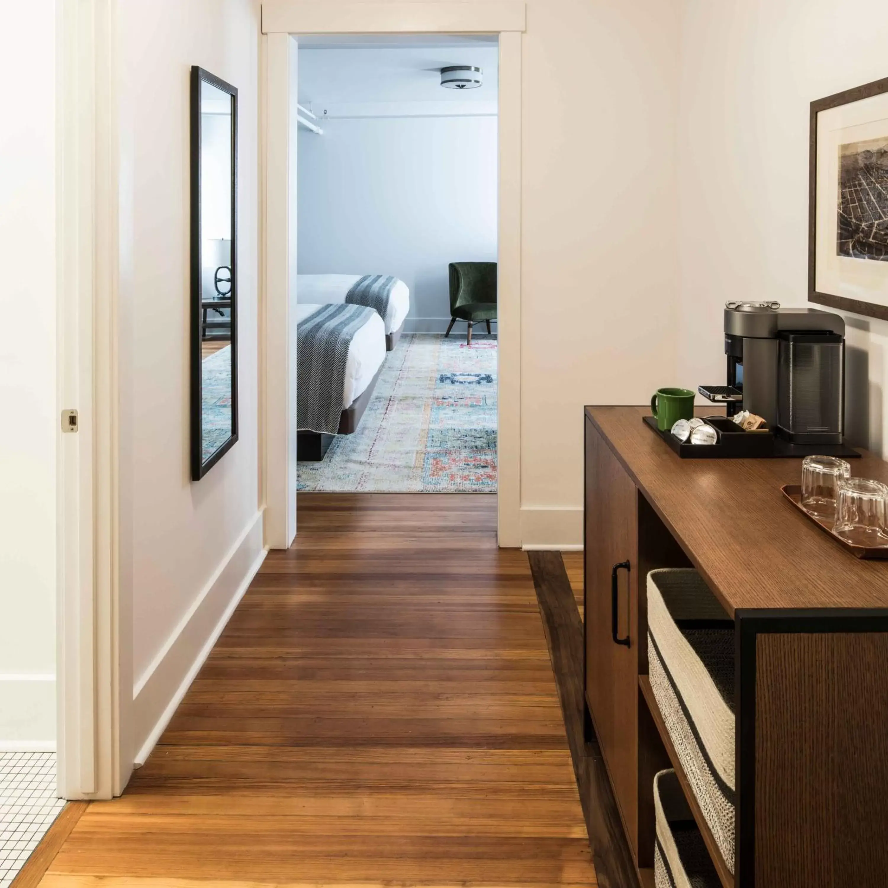 Photo of the whole room, Bed in The Armstrong Hotel Photo of the whole room, Bed in The Armstrong Hotel