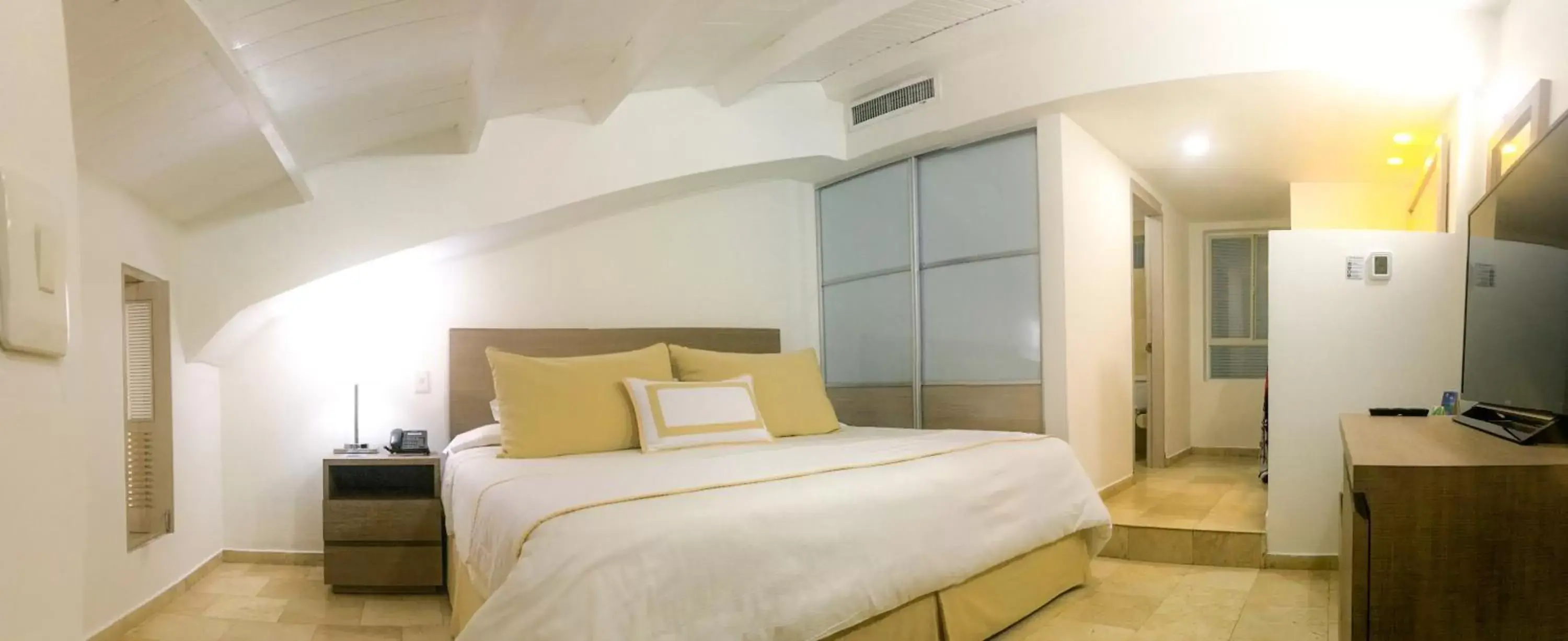 Bedroom, Bed in Hotel Casablanca Bedroom, Bed in Hotel Casablanca