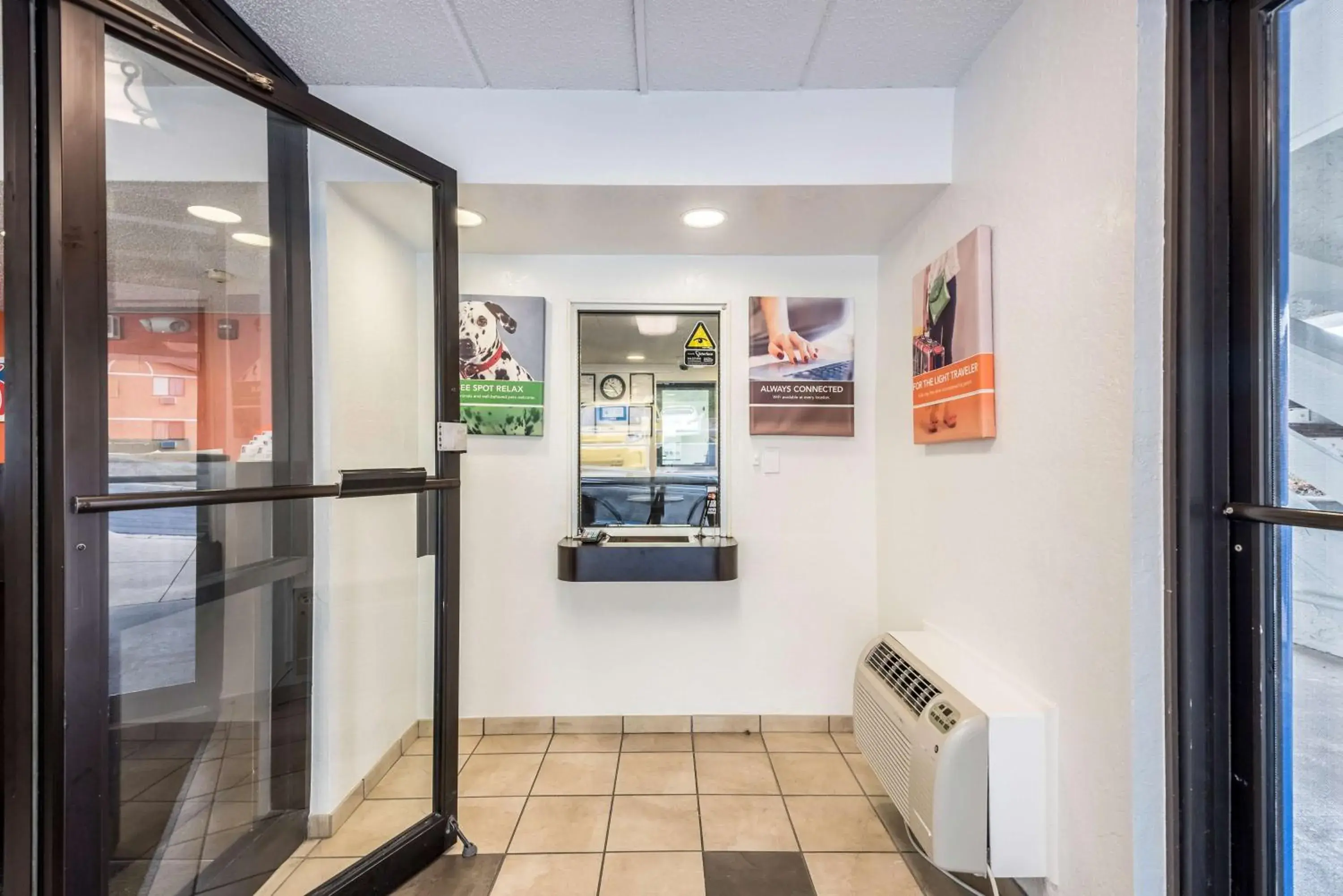 Lobby or reception, Lobby/Reception in Motel 6-Birmingham, AL