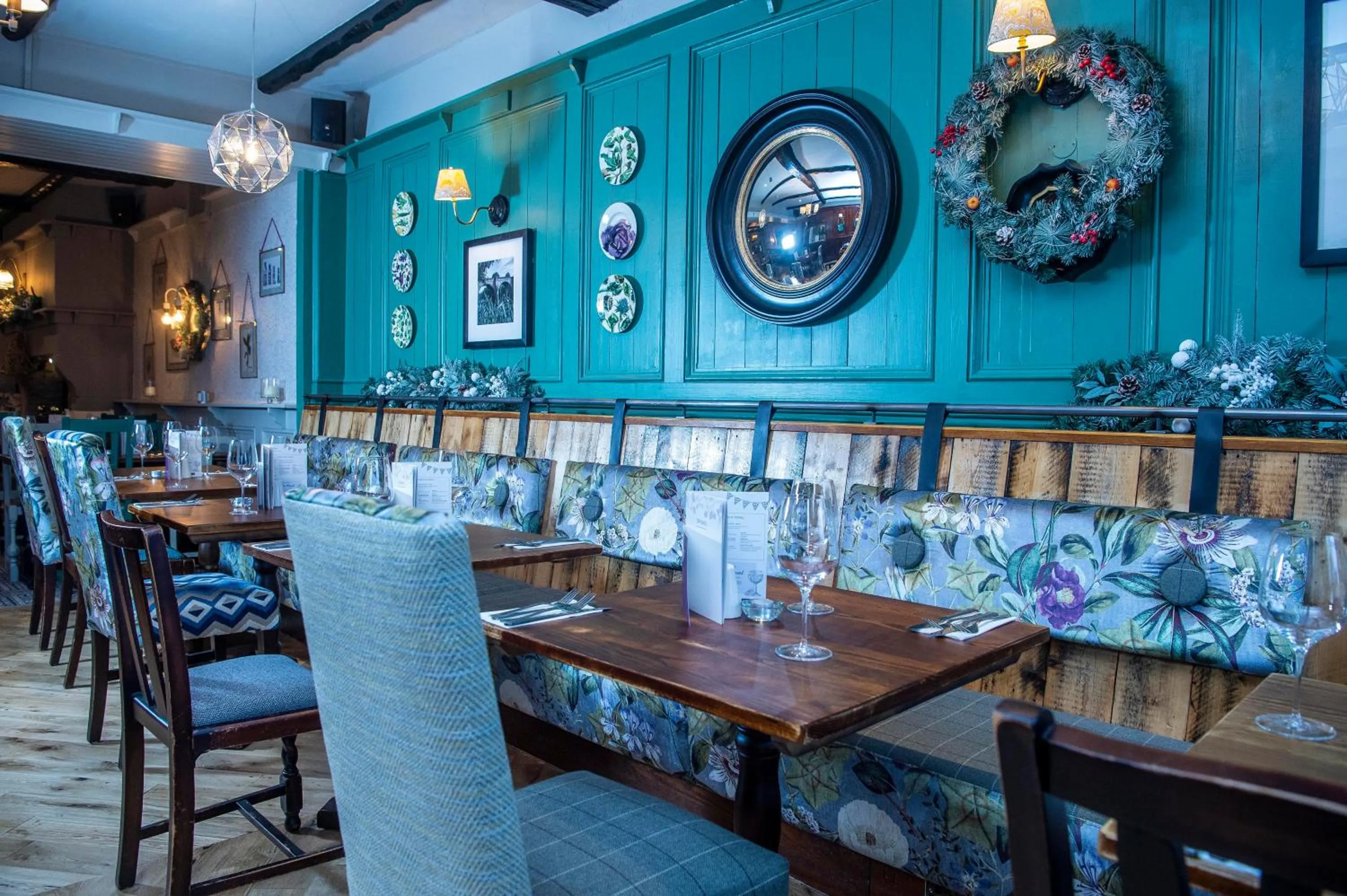 Kings Head by Chef & Brewer Collection