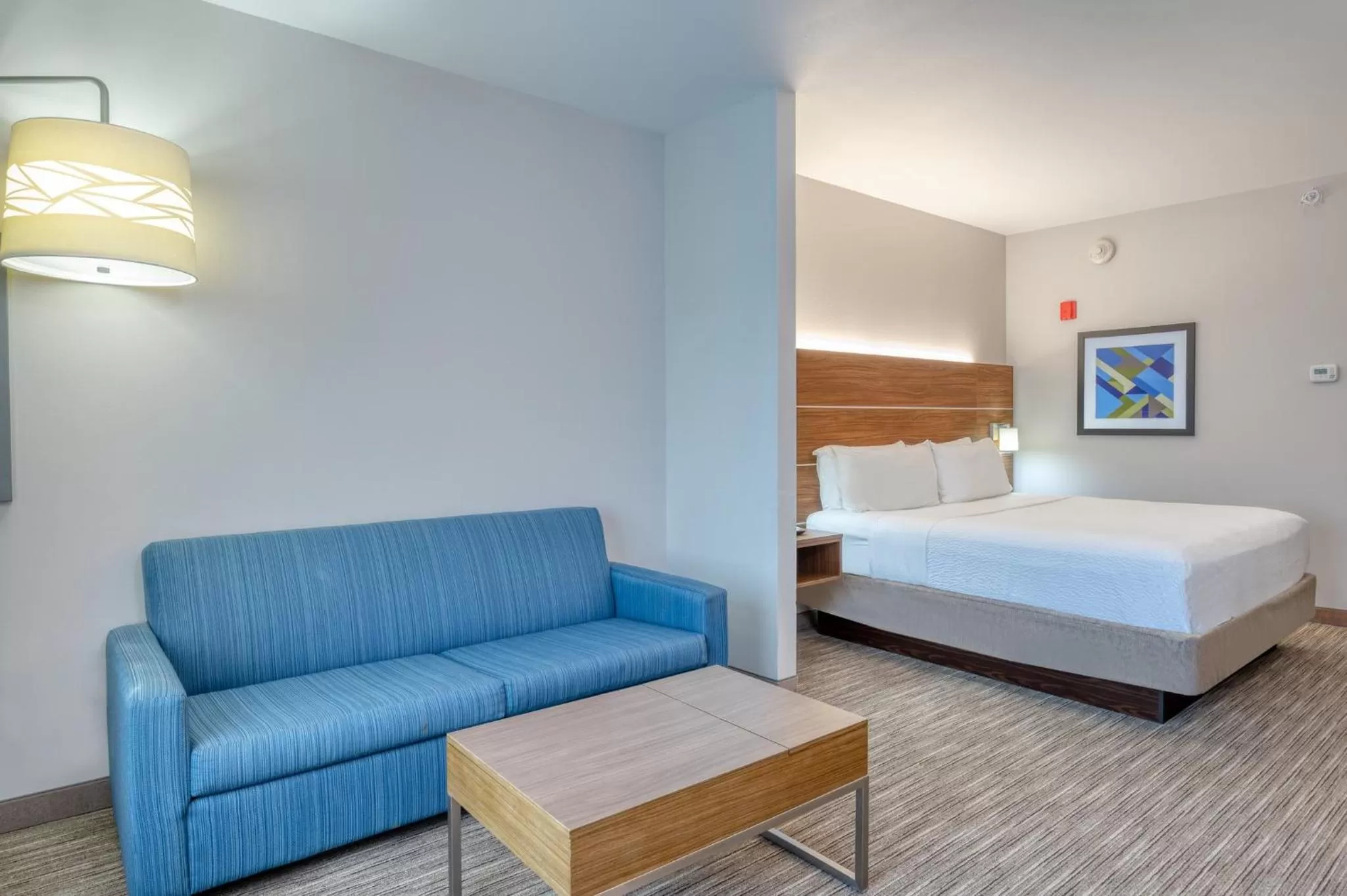 Photo of the whole room, Bed in Holiday Inn Express Troy by IHG