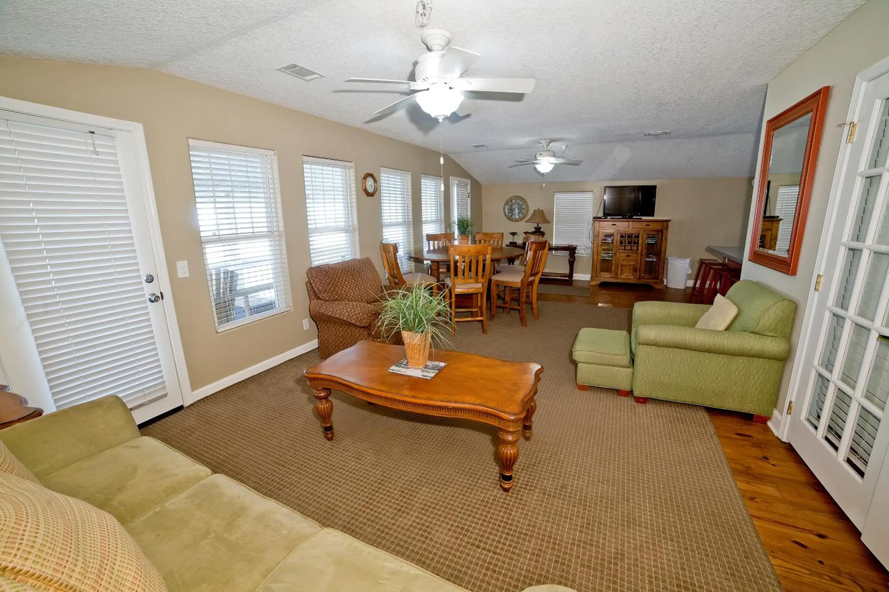 Seating Area in DeSoto Beach Terraces