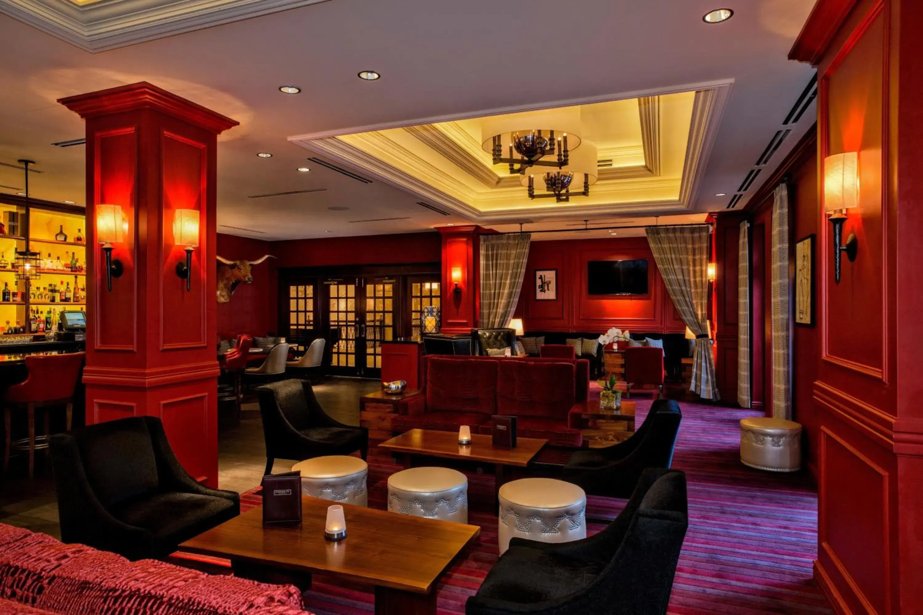 Lounge or bar, Restaurant/Places to Eat in The Stephen F Austin Royal Sonesta Hotel