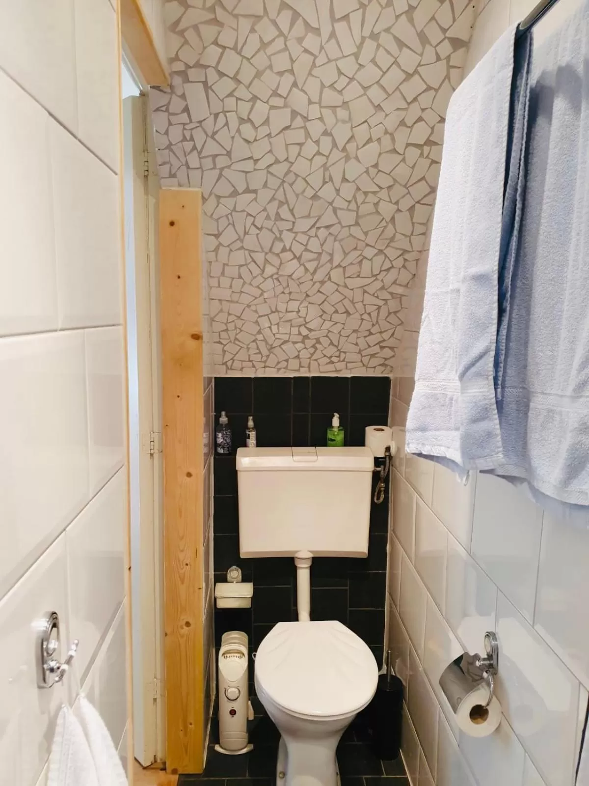 Toilet in Imagine My B&B