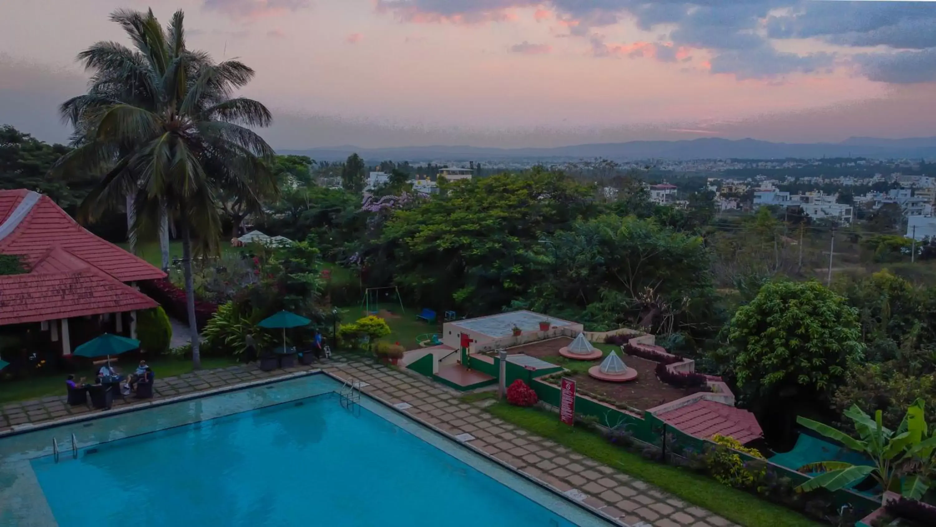 Pool view, Swimming Pool in Gateway Chikmagalur - IHCL SeleQtions