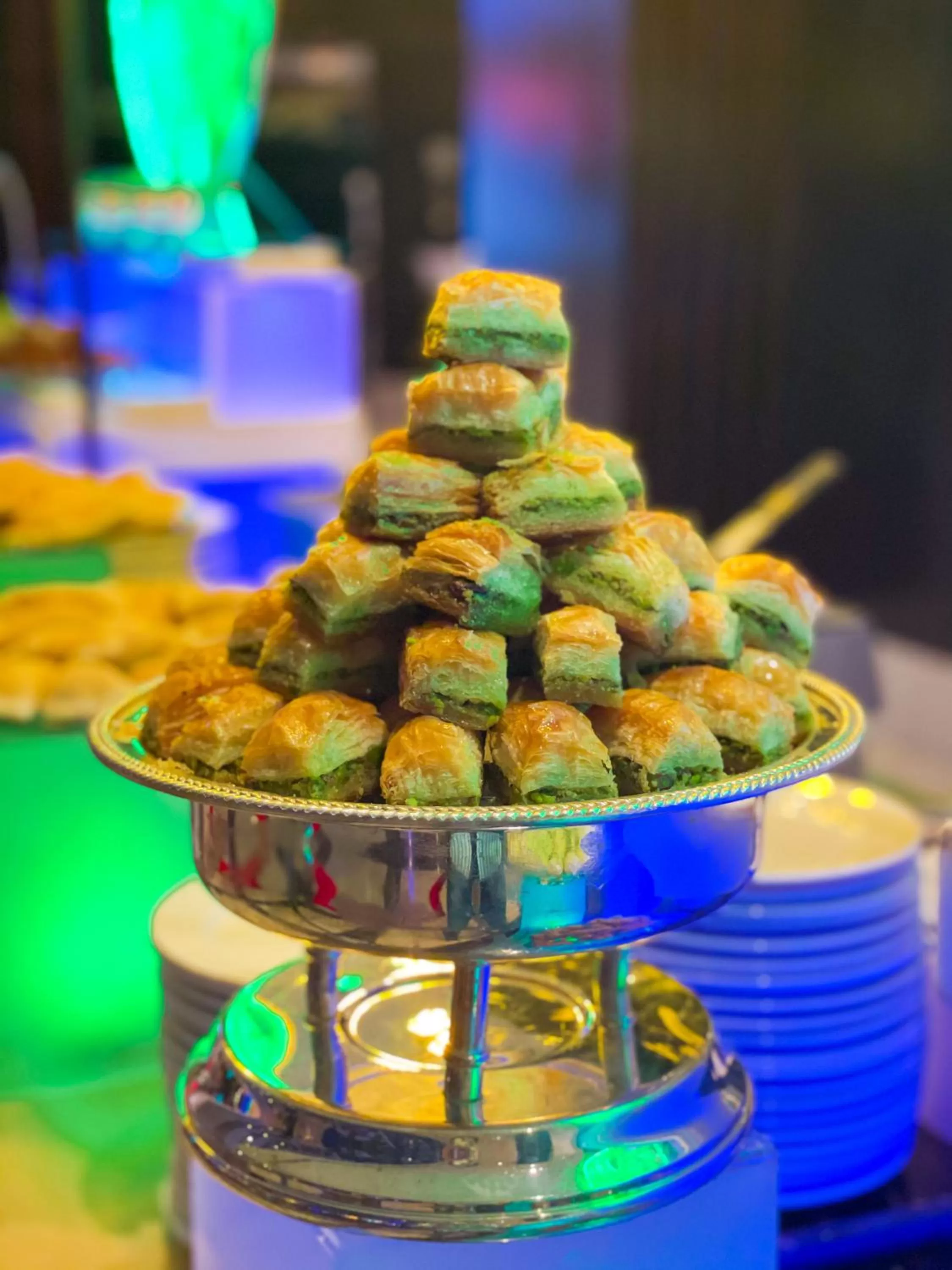 Food in Mövenpick Grand Al Bustan