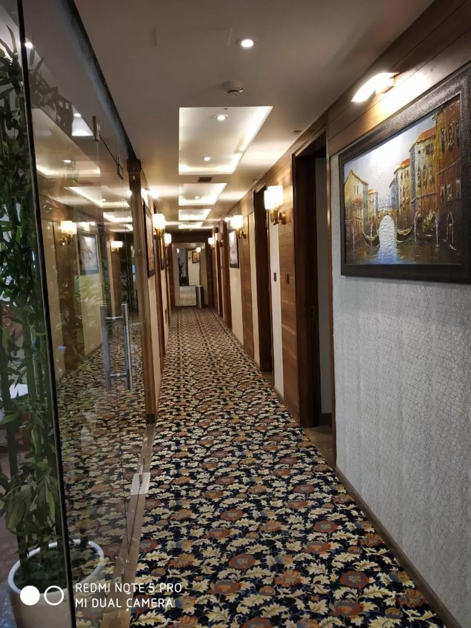 Hotel Makhan Residency