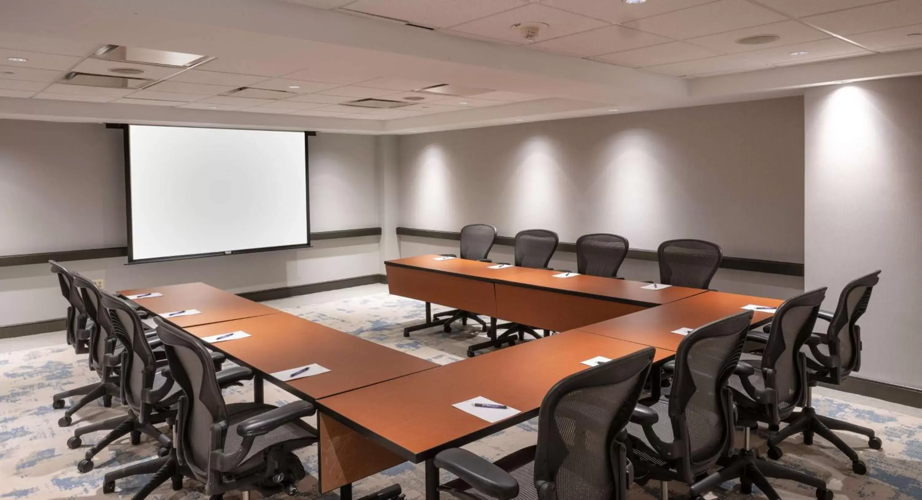 Meeting/conference room in The Bethesdan Hotel, Tapestry Collection by Hilton