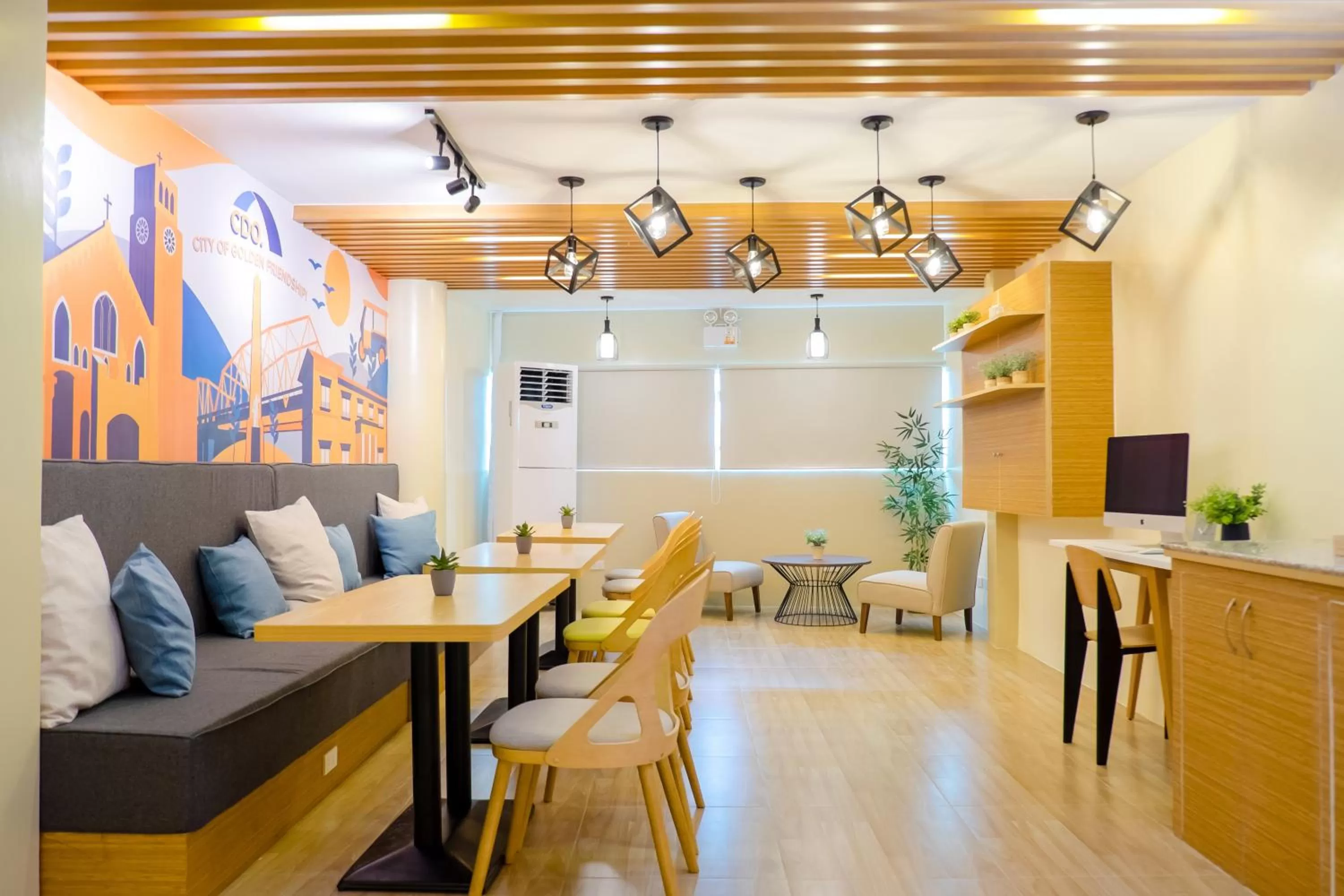 Living room in Bridge Hotel