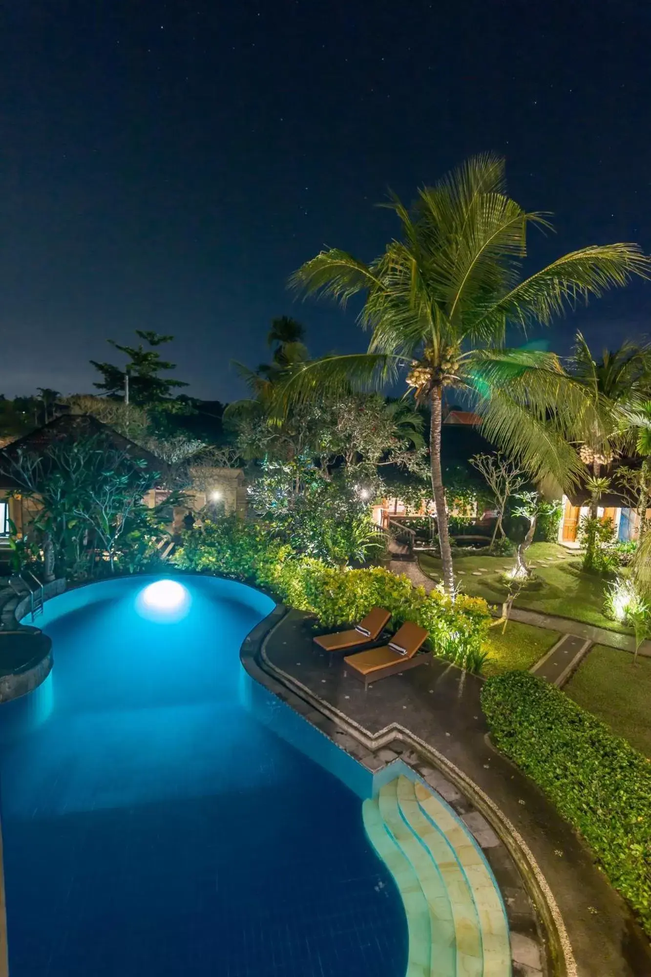 Garden, Swimming Pool in Outpost Ubud Coliving Suites