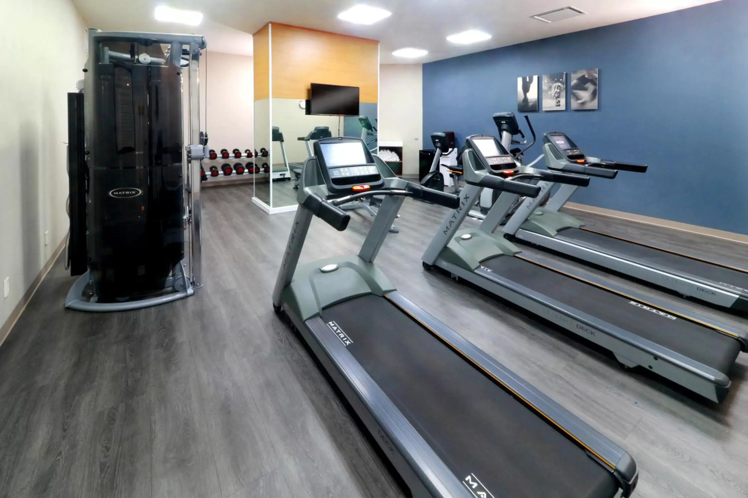 Spa and wellness centre/facilities, Fitness Center/Facilities in Staybridge Suites Guadalajara Expo, an IHG Hotel