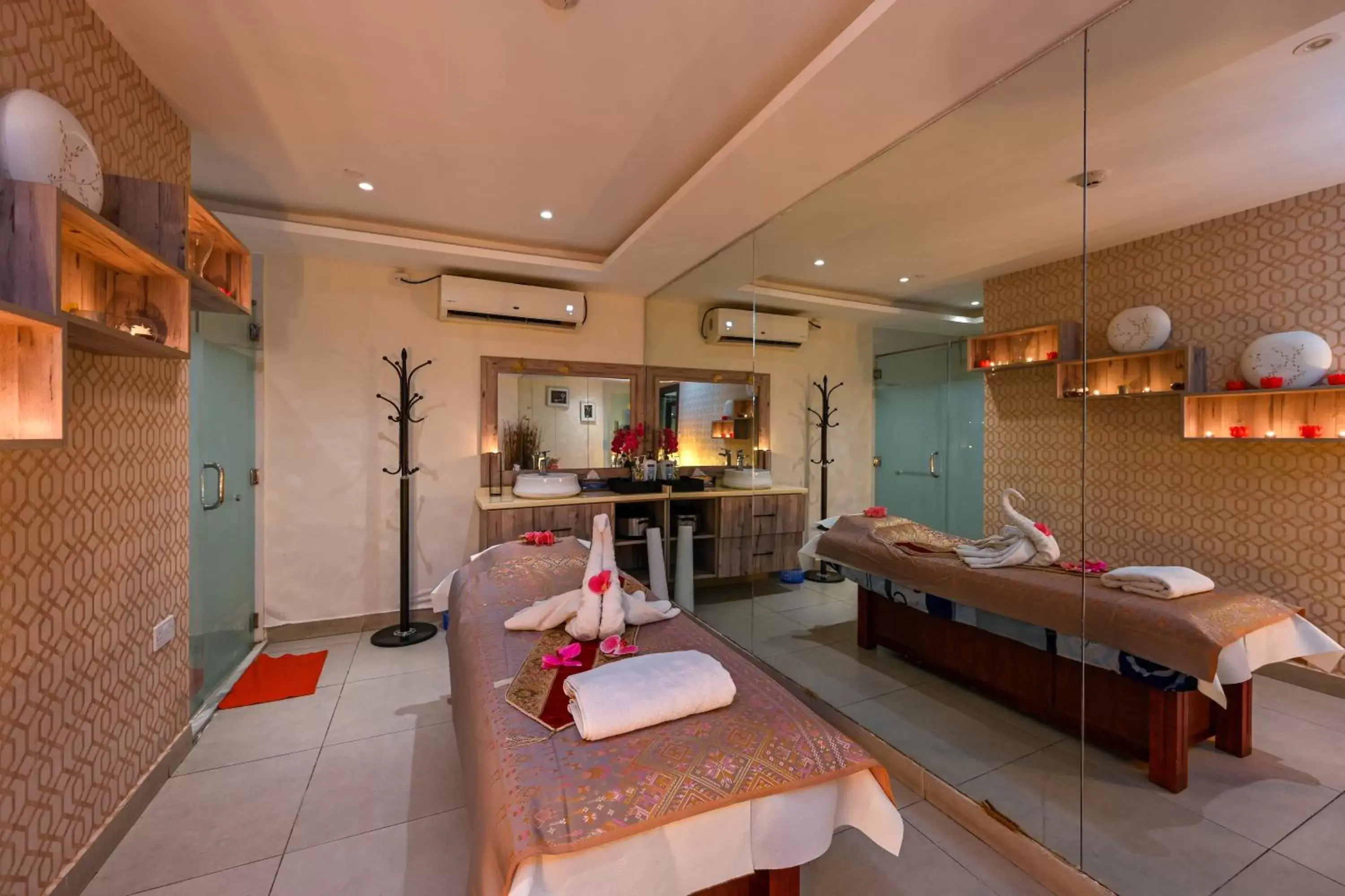 Sauna, Spa/Wellness in Al Mansour Suites Hotel