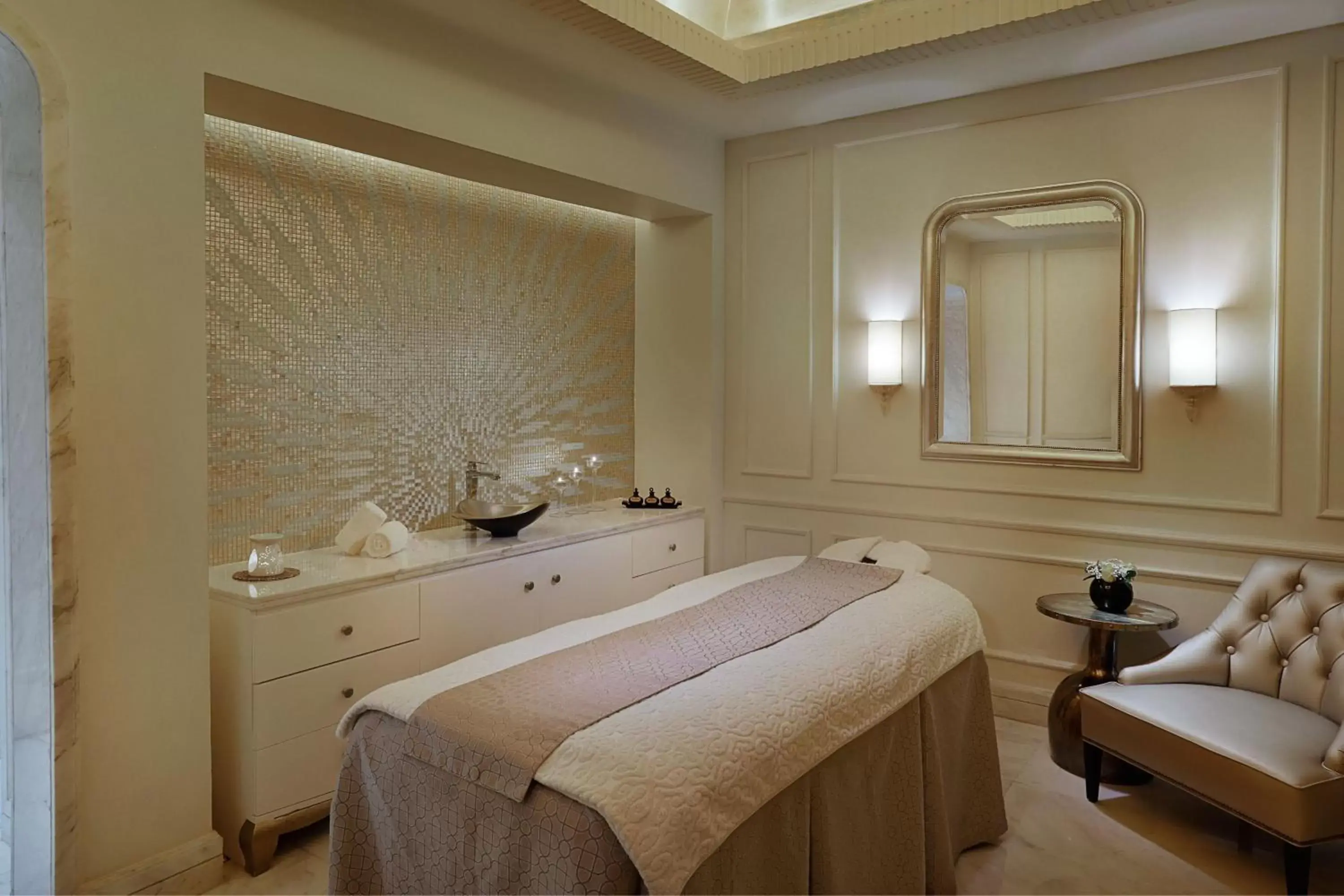 Spa and wellness centre/facilities in The St. Regis Abu Dhabi