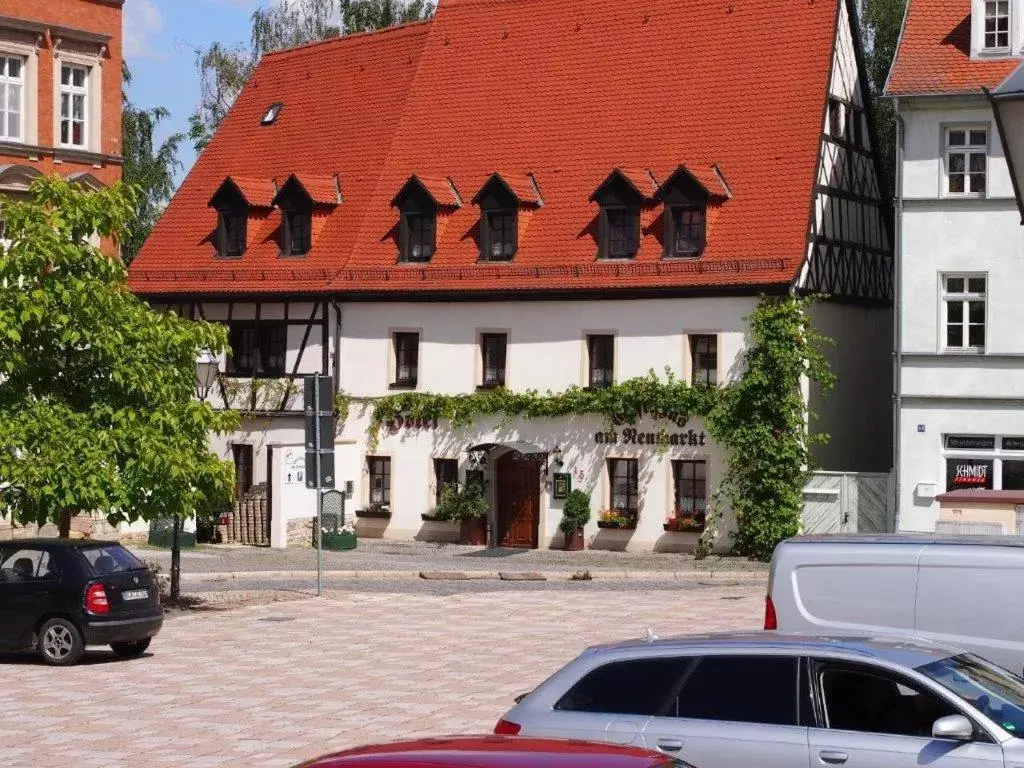 Property Building in Hotel am Neumarkt