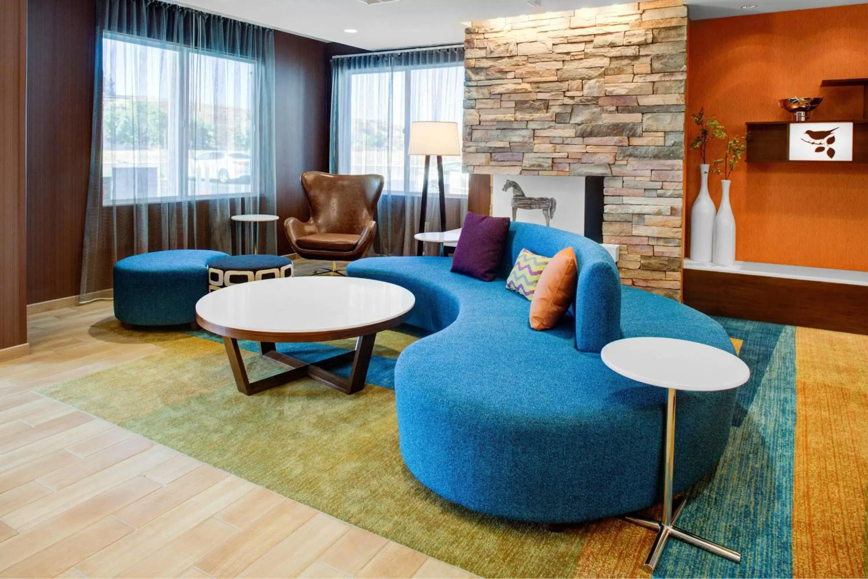 Lobby or reception, Lounge/Bar in Fairfield Inn & Suites by Marriott Hollister