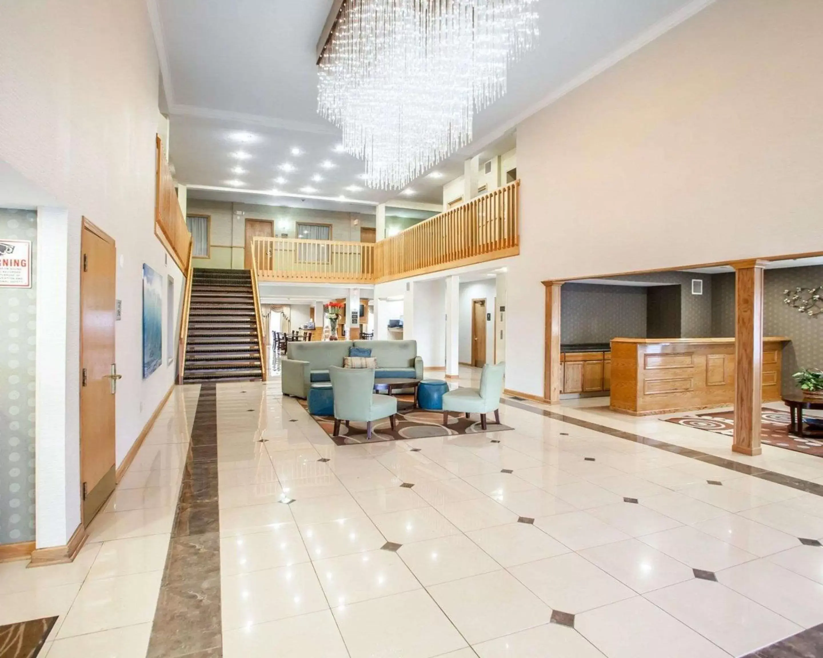 Lobby or reception in Comfort Inn Bourbonnais near I-57