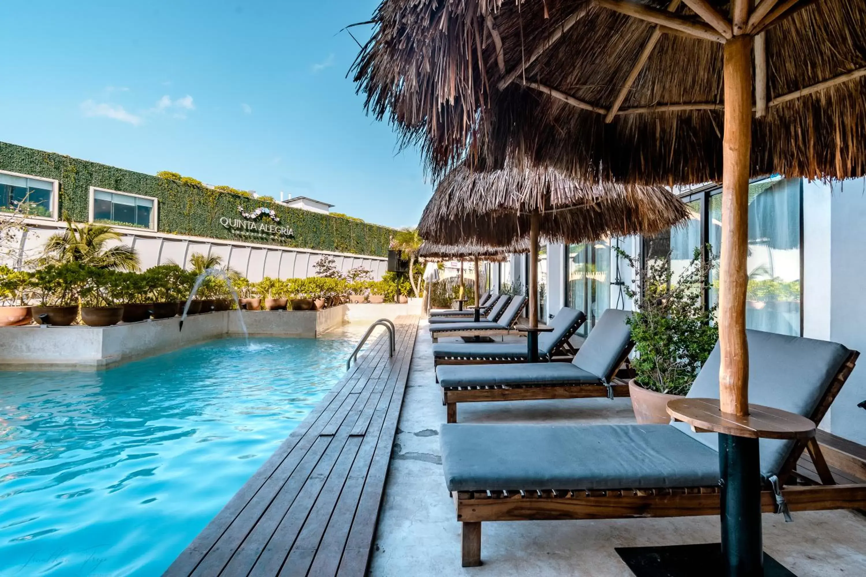 Pool view, Swimming Pool in "5TH AVE Caribbean Paradise Boutique Hotel "by BFH"