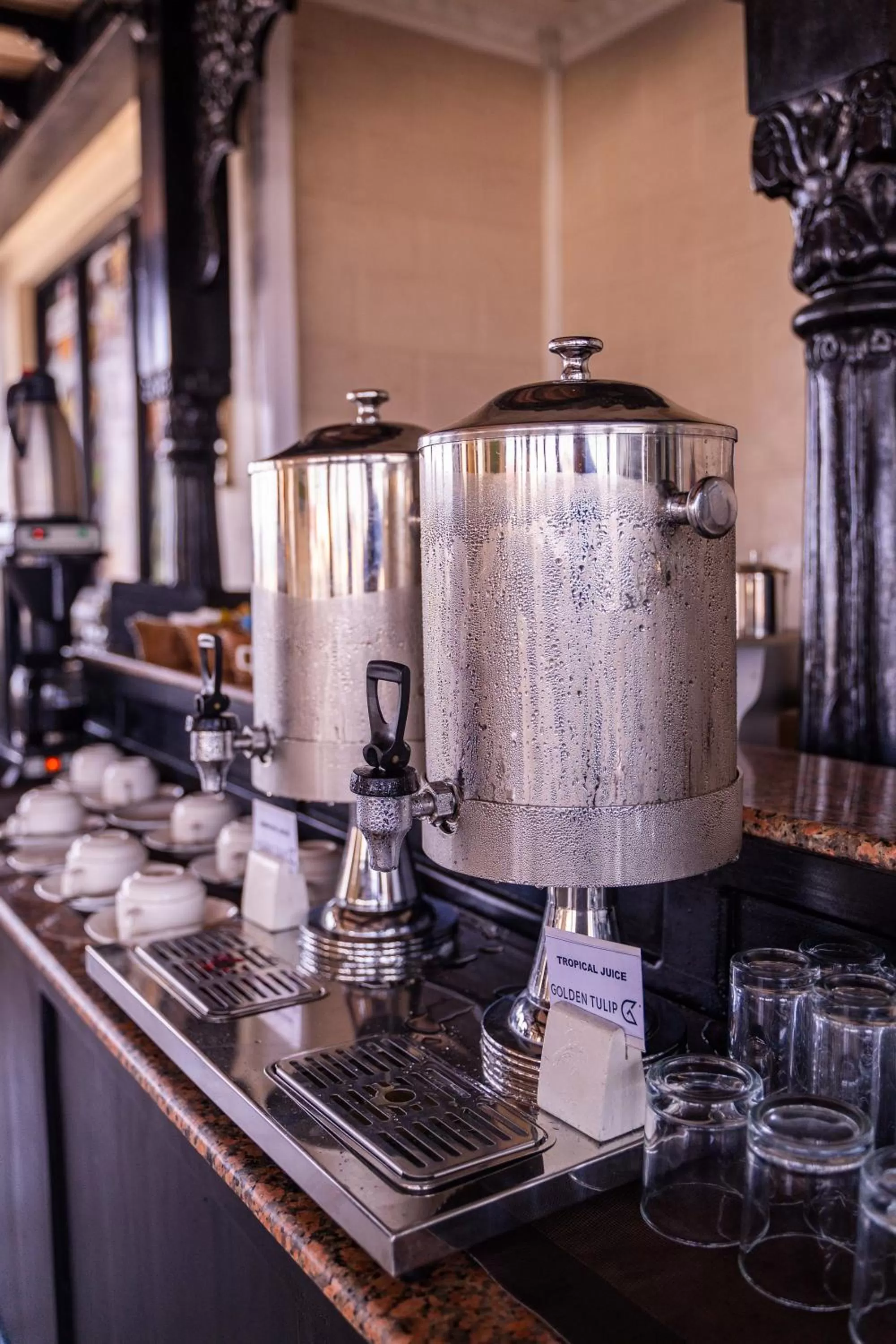 Food and drinks in Golden Tulip Stone Town Boutique