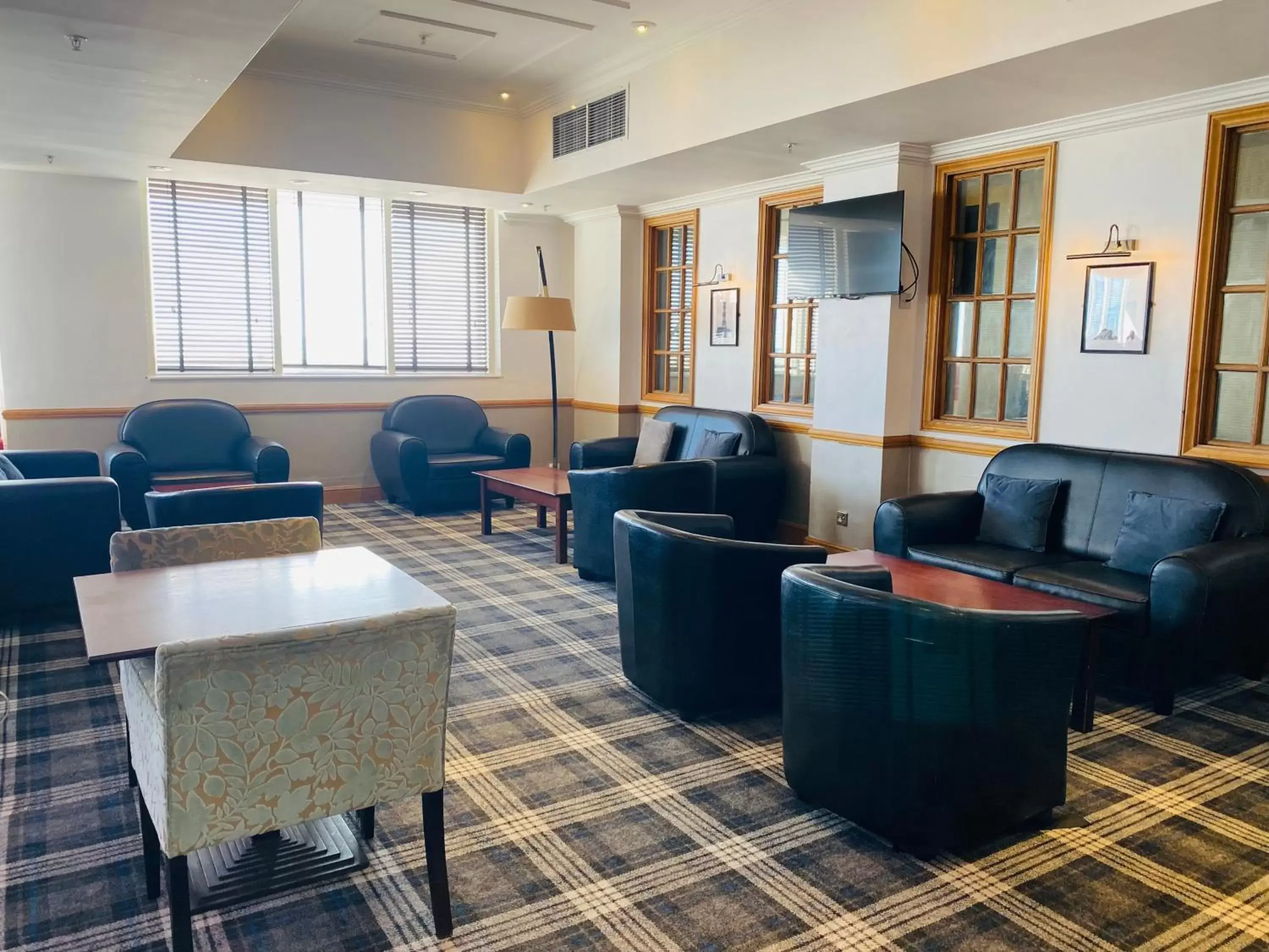 Lobby or reception, Lounge/Bar in Grand Hotel Sunderland