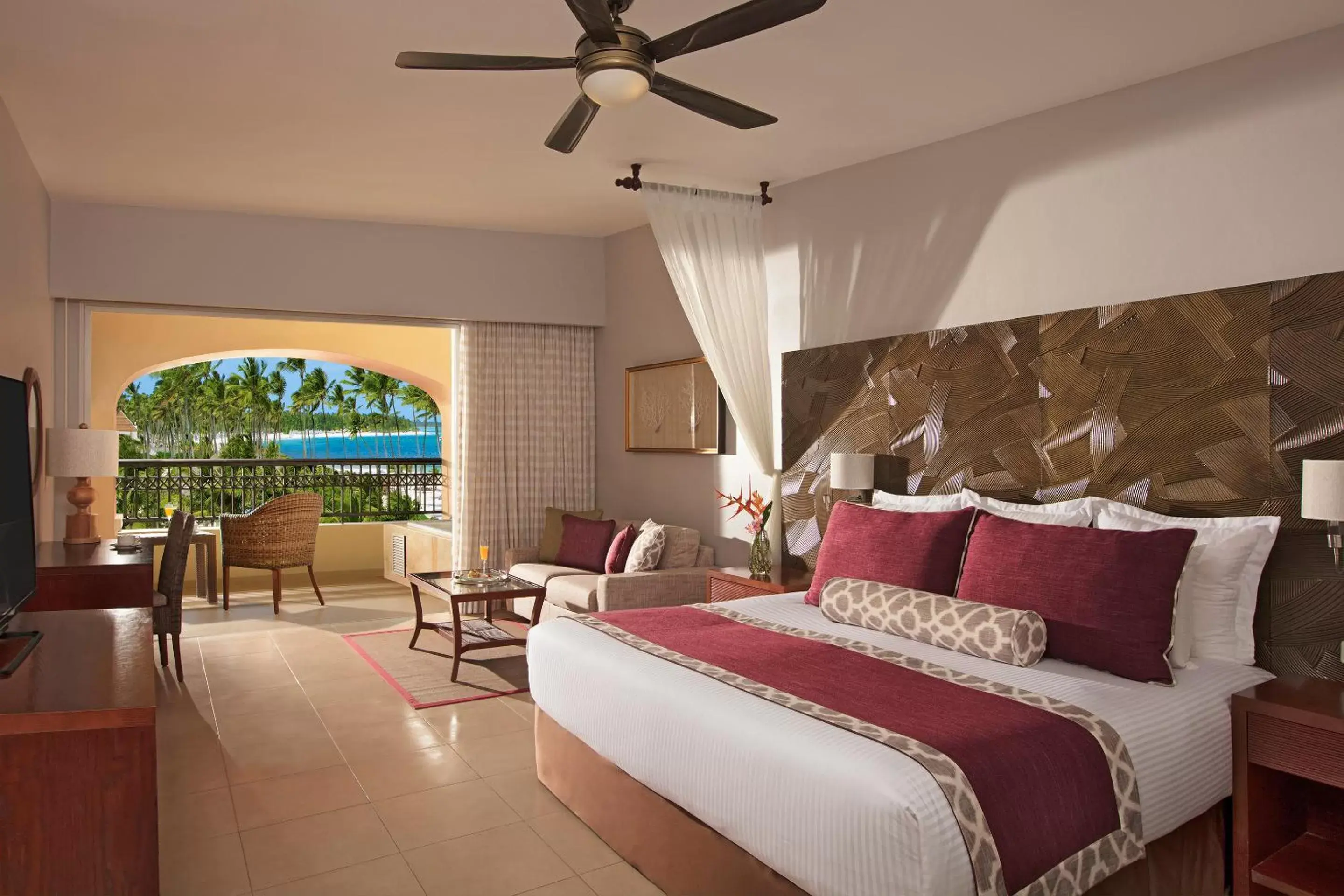 Bed in Dreams Royal Beach Punta Cana - All Inclusive Bed in Dreams Royal Beach Punta Cana - All Inclusive