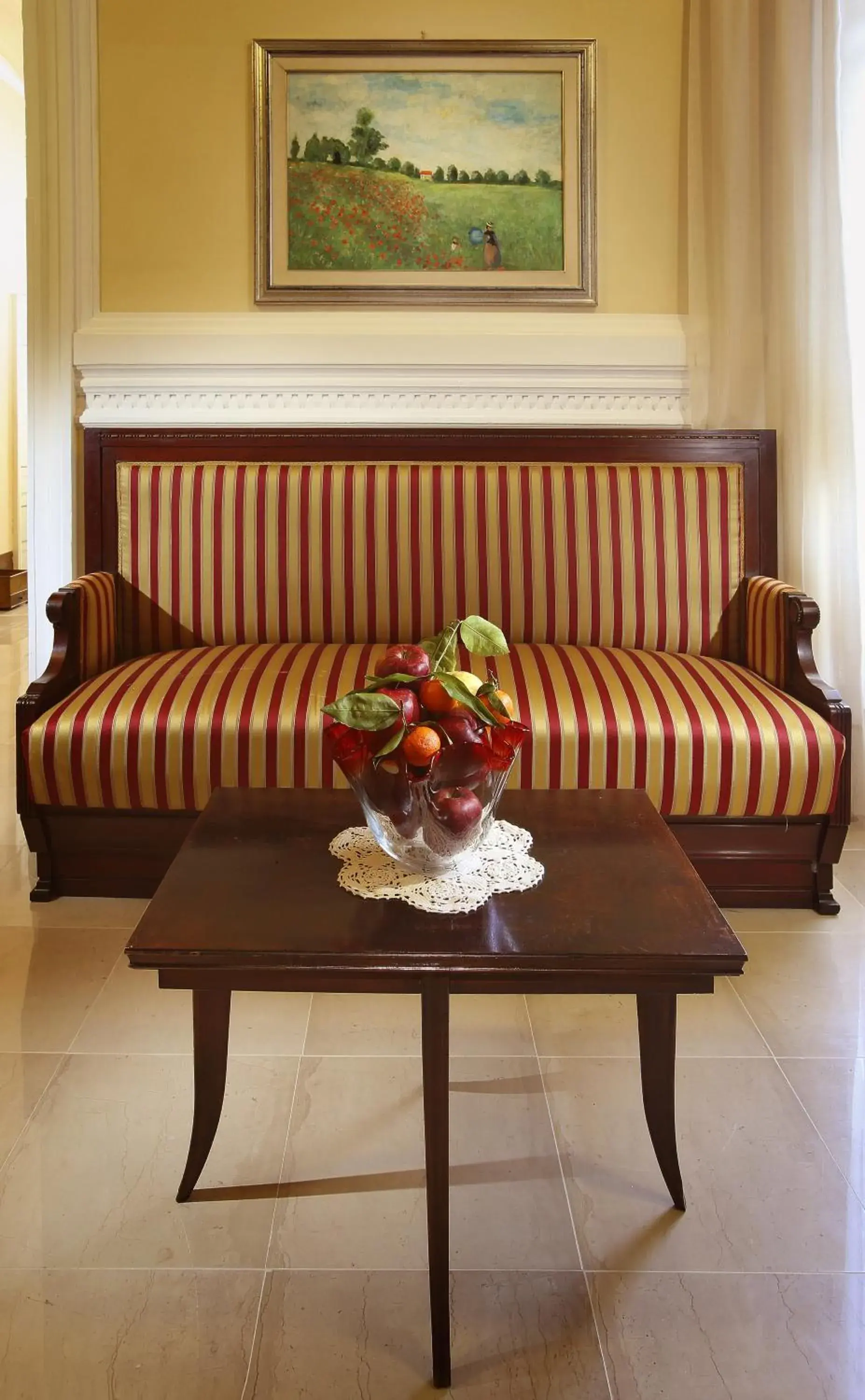 Decorative detail, Seating Area in Grand Hotel Plaza & Locanda Maggiore