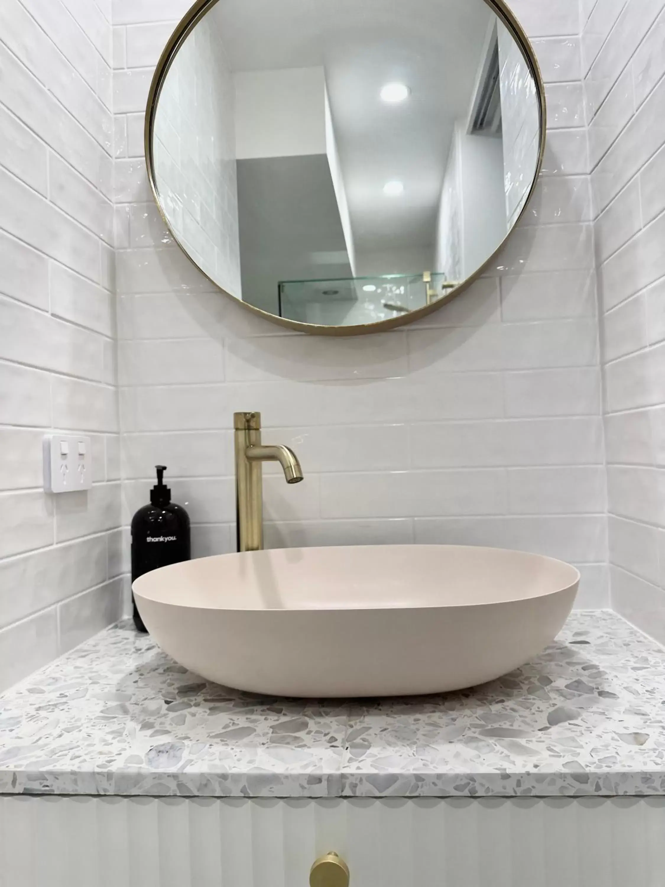 Bathroom in Hillhaven Holiday Apartments