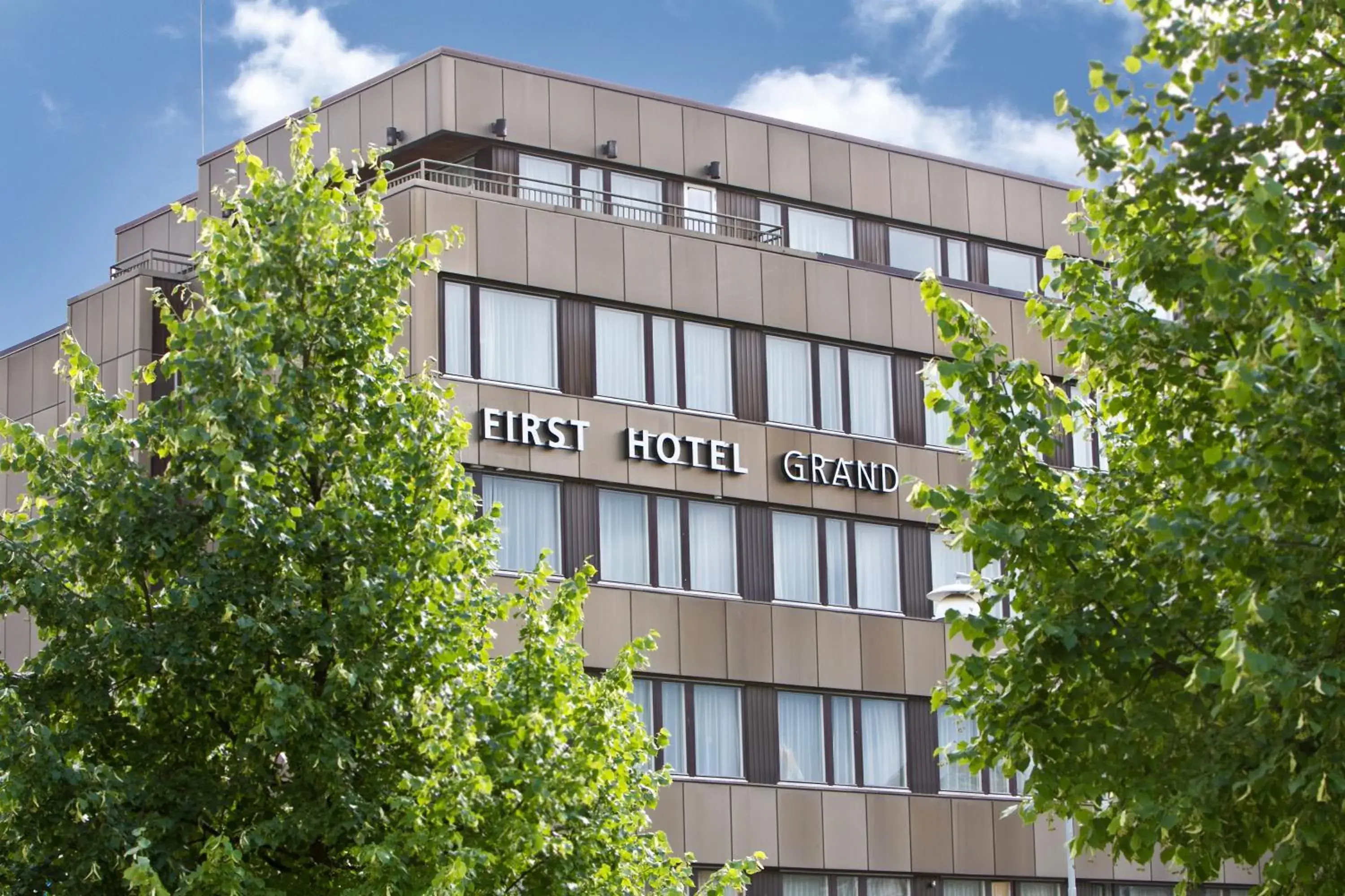 Facade/entrance, Property Building in First Hotel Grand Falun