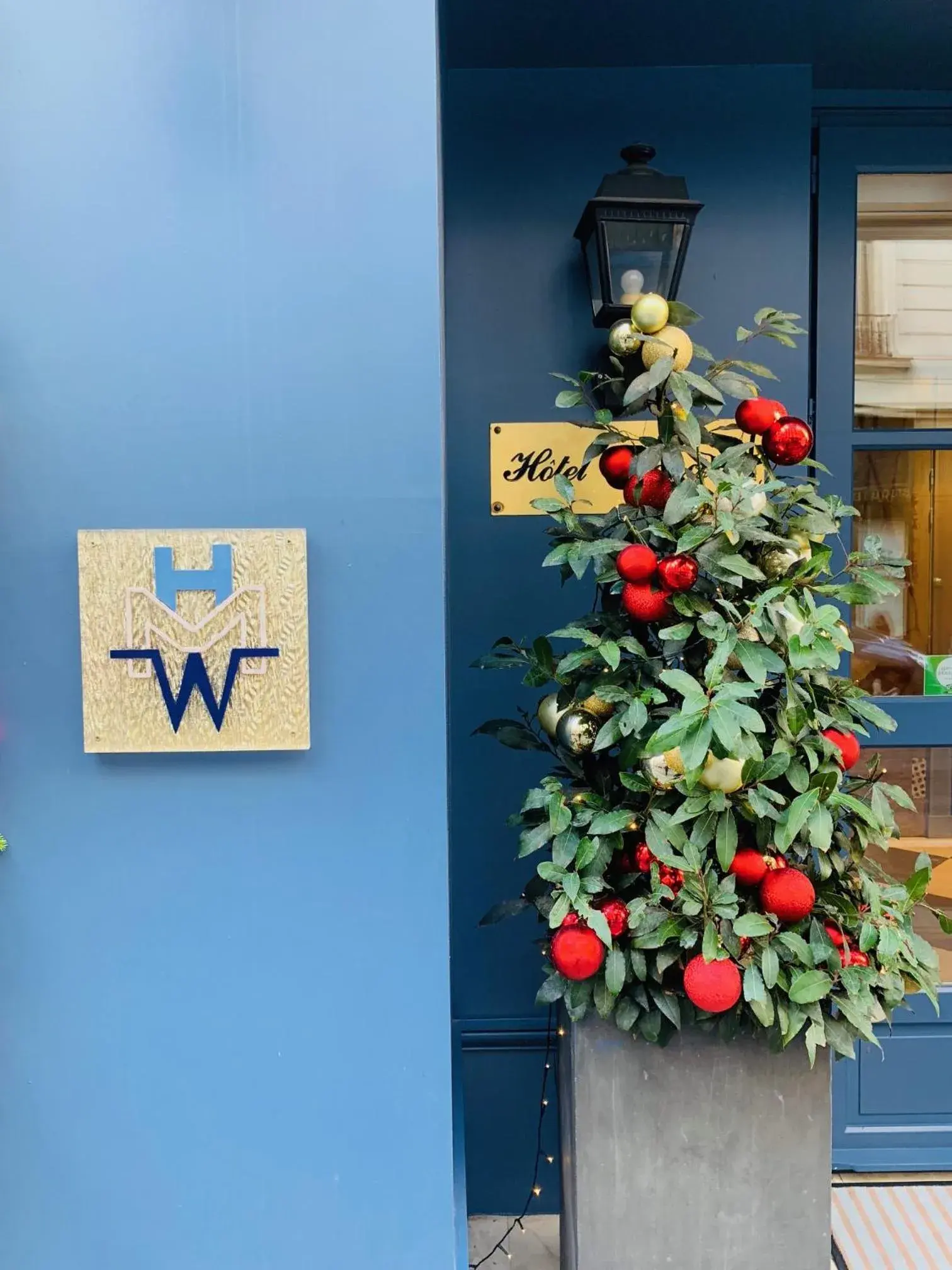 Facade/entrance in Hotel Monceau Wagram Facade/entrance in Hotel Monceau Wagram