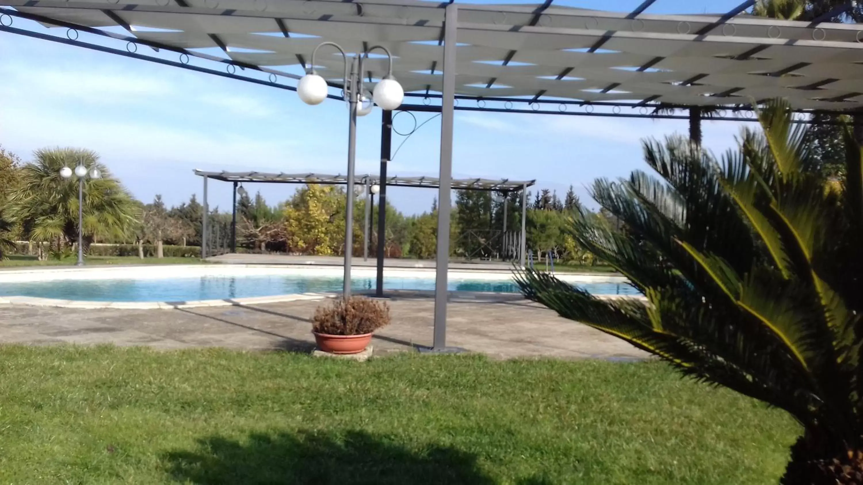 Garden, Swimming Pool in B&B Lu Casale