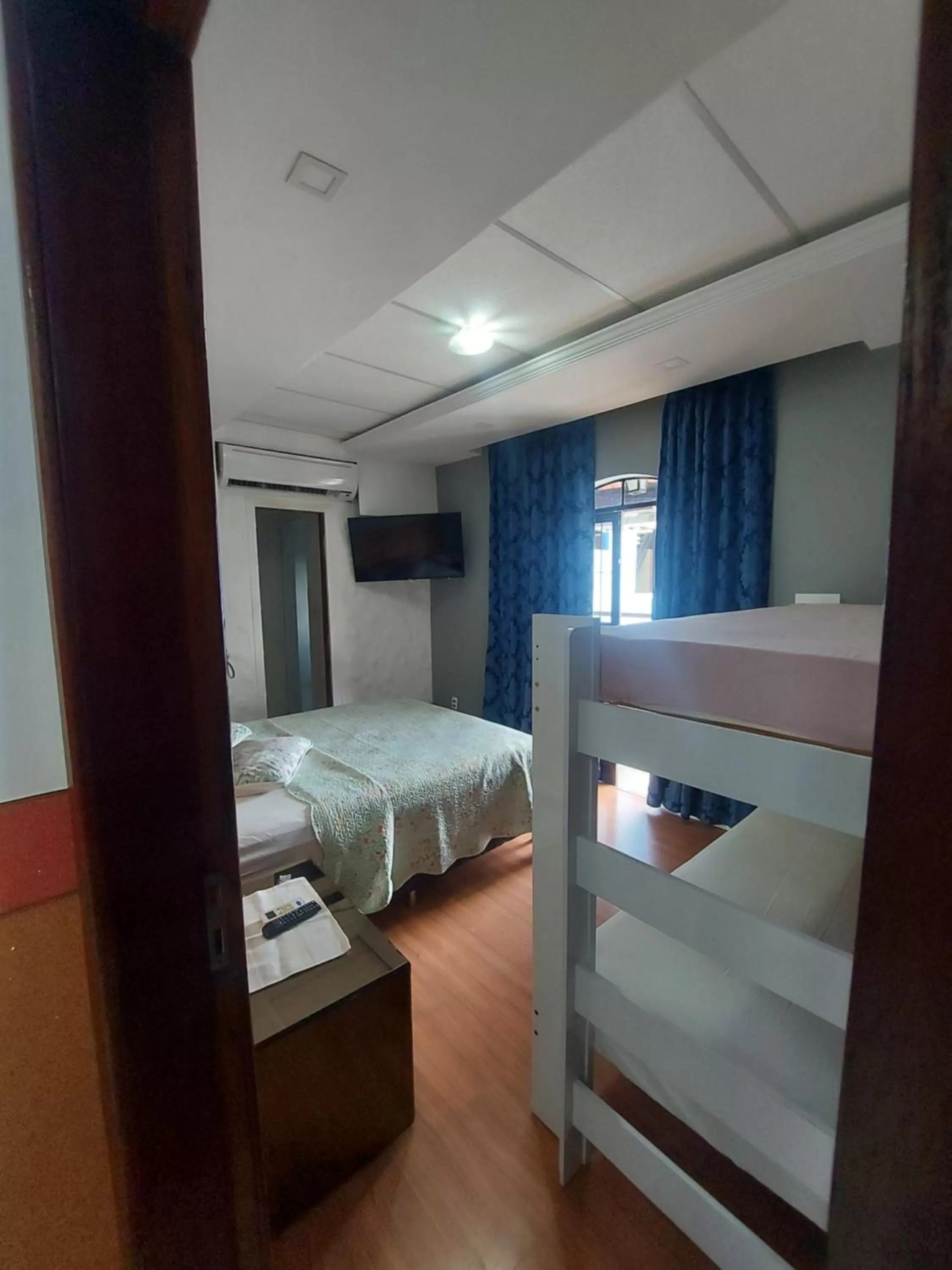 Photo of the whole room, Bed in Pousada Casa Familia