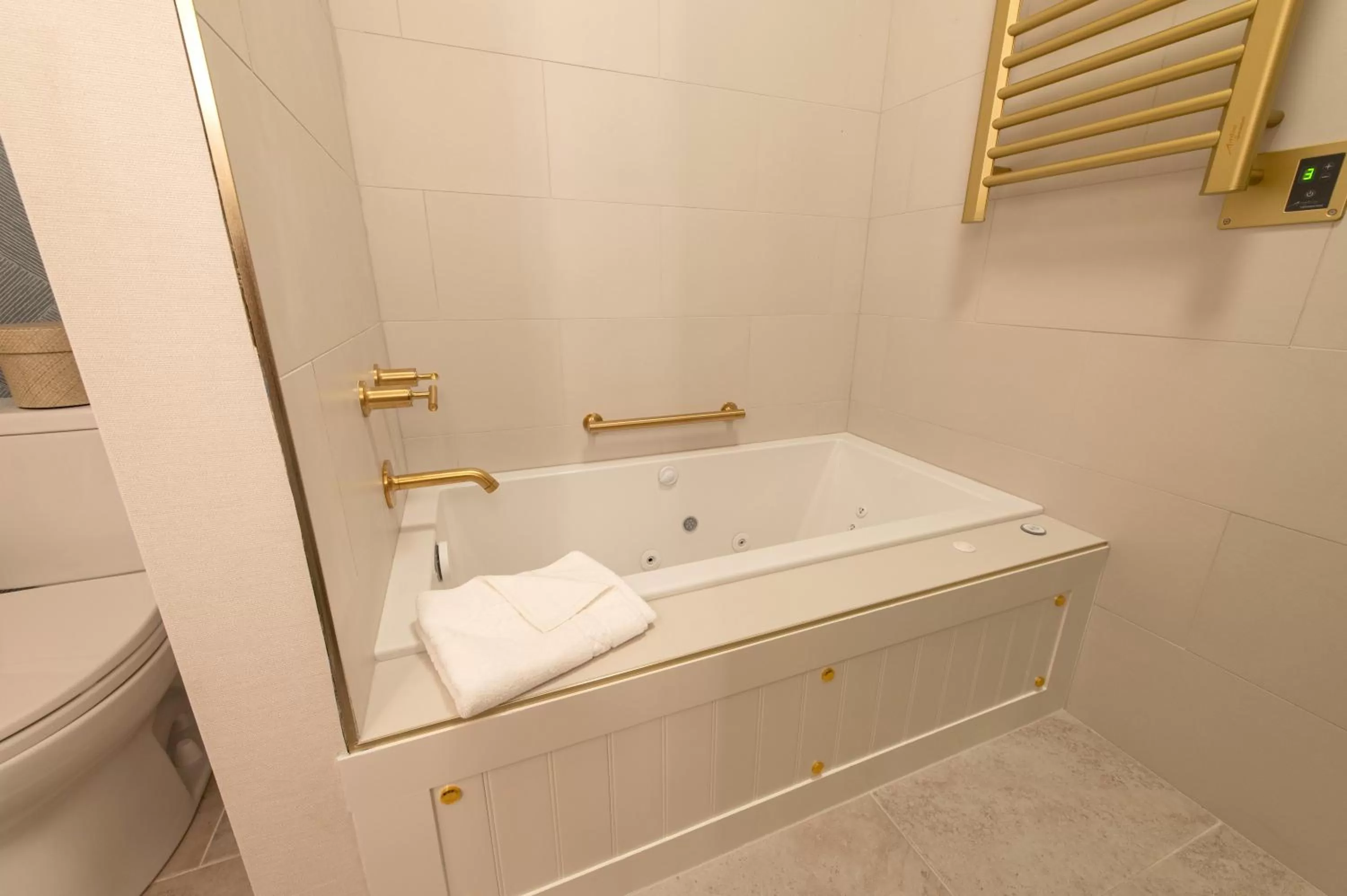 Hallmark Resort in Cannon Beach