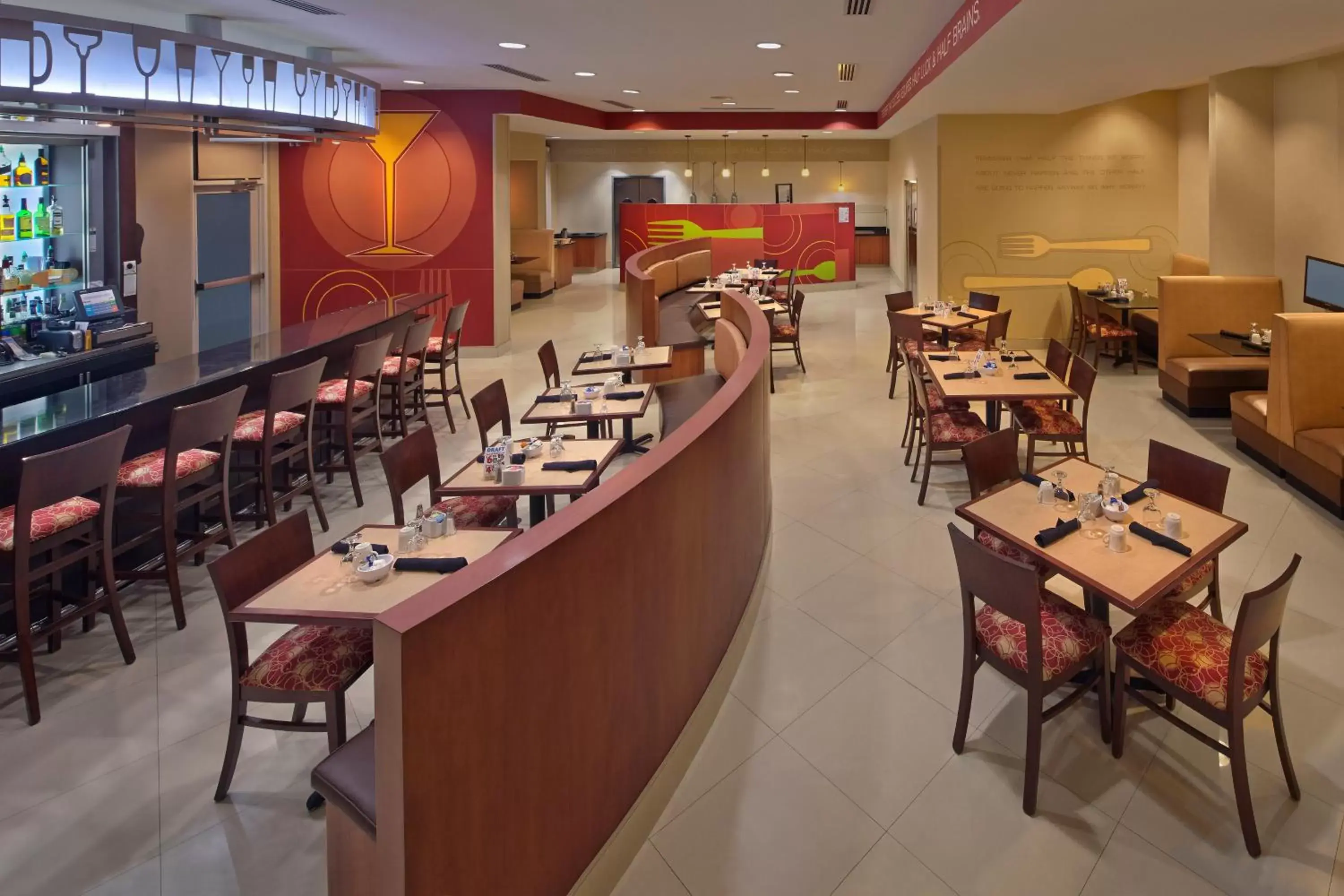 Restaurant/places to eat in Holiday Inn Jacksonville E 295 Baymeadows by IHG Restaurant/places to eat in Holiday Inn Jacksonville E 295 Baymeadows by IHG